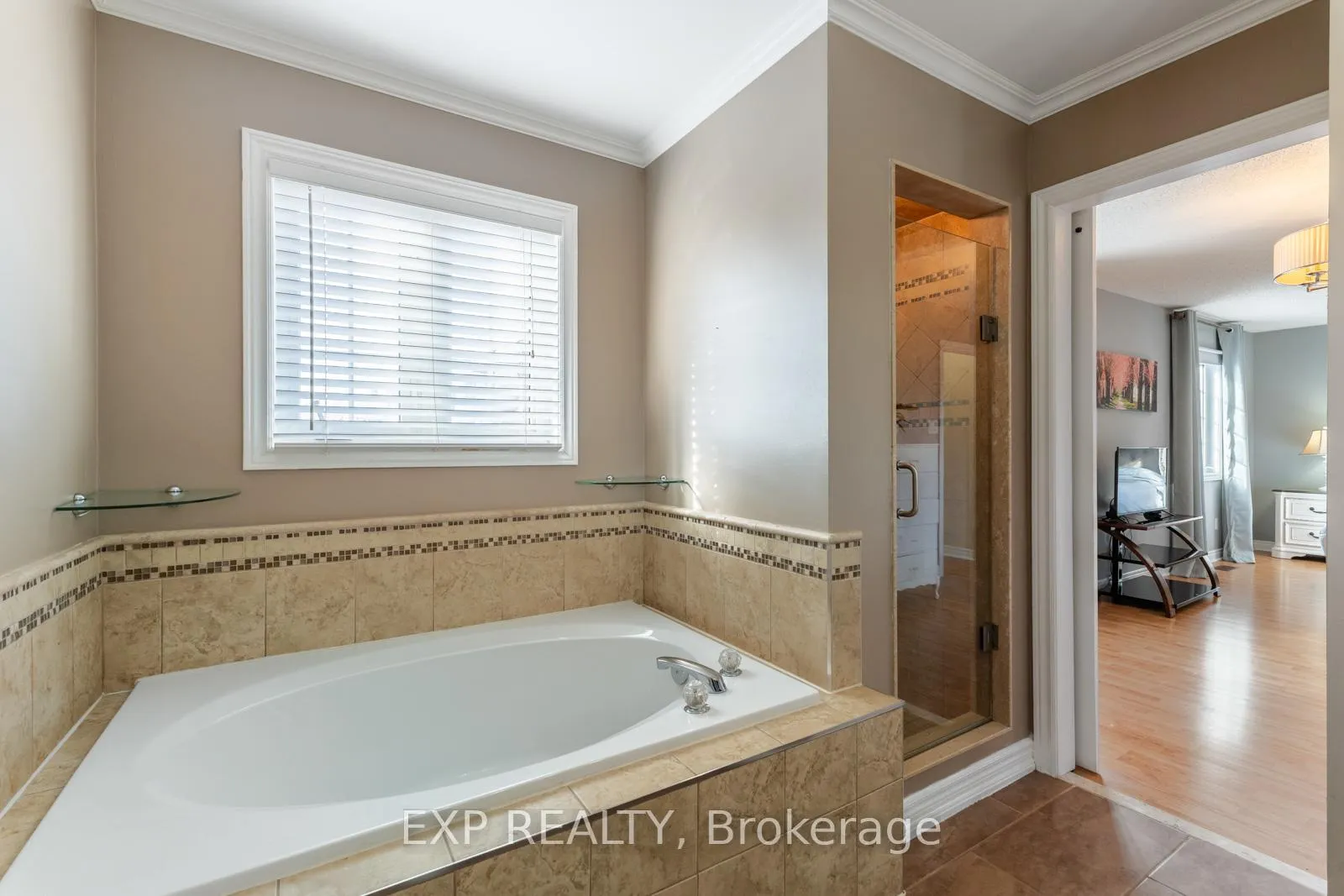 Photo 47 of 81 Farthingale Crescent, Brampton, Fletcher's Meadow — HOMEH