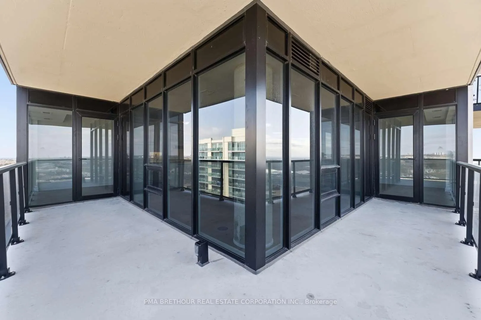 Photo 15 of Unit 1809, 1035 Southdown Road, Mississauga, Clarkson — HOMEH