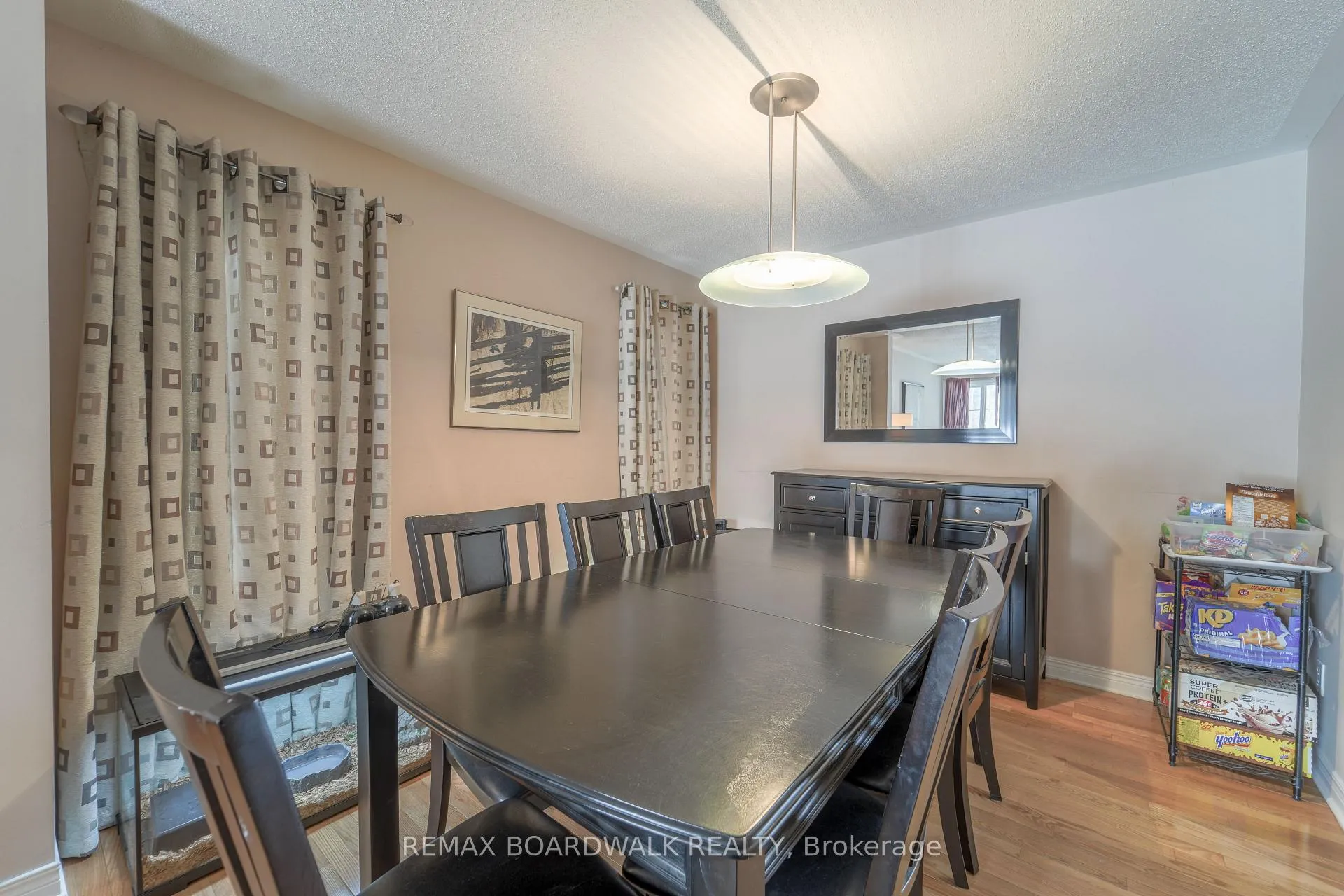 Photo 8 of 170 Bridlewood Drive, Ottawa, Kanata - Bridlewood — HOMEH