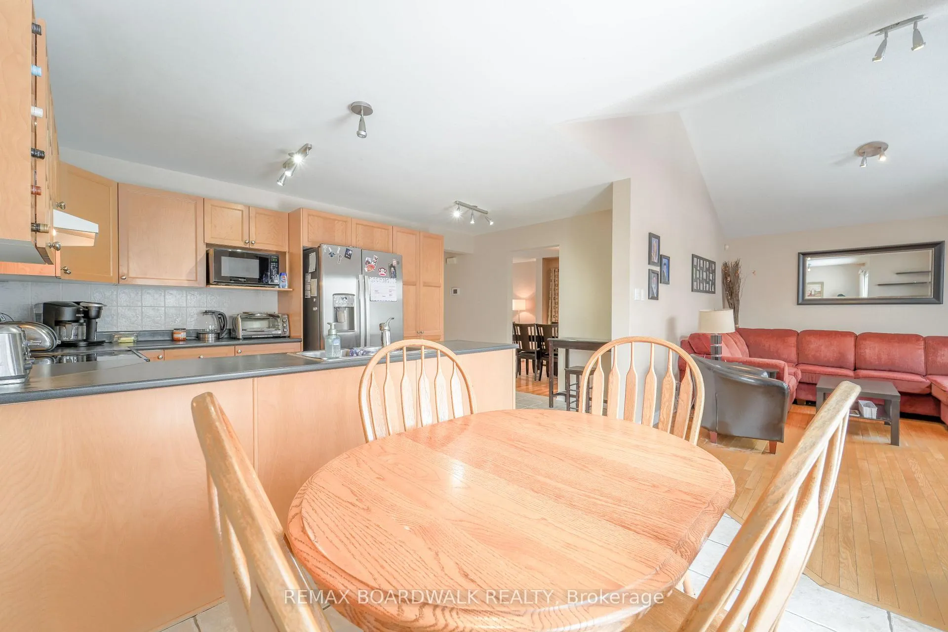Photo 15 of 170 Bridlewood Drive, Ottawa, Kanata - Bridlewood — HOMEH