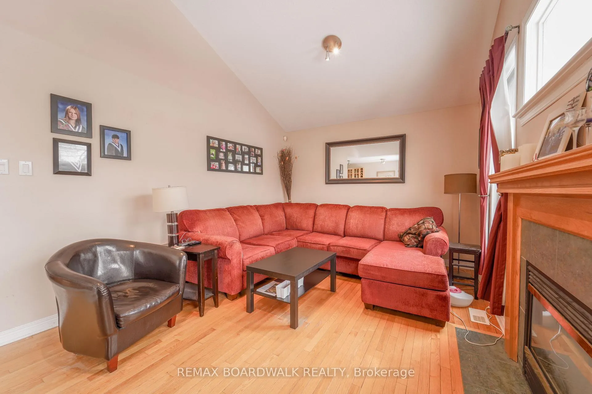 Photo 16 of 170 Bridlewood Drive, Ottawa, Kanata - Bridlewood — HOMEH