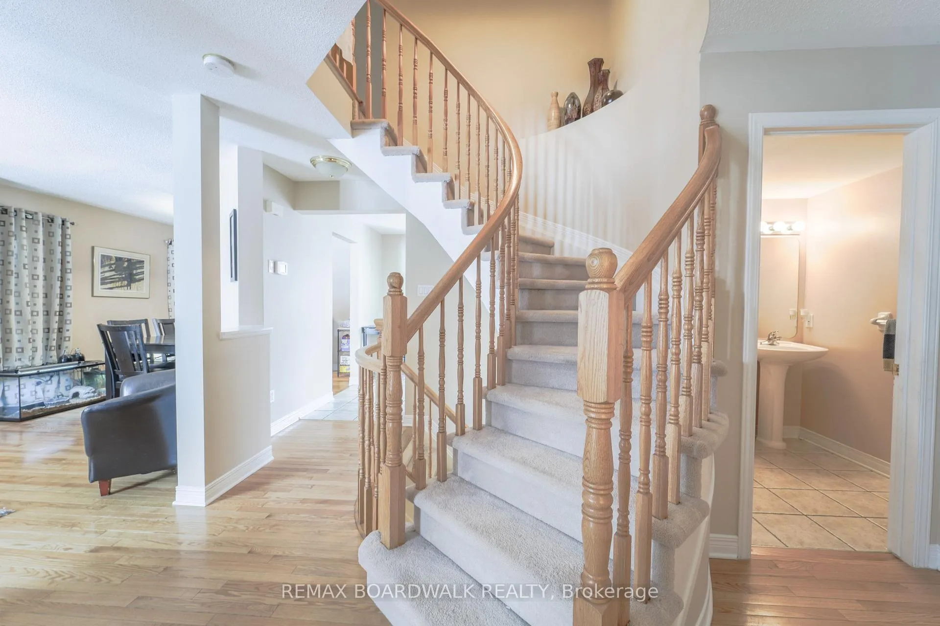 Photo 20 of 170 Bridlewood Drive, Ottawa, Kanata - Bridlewood — HOMEH