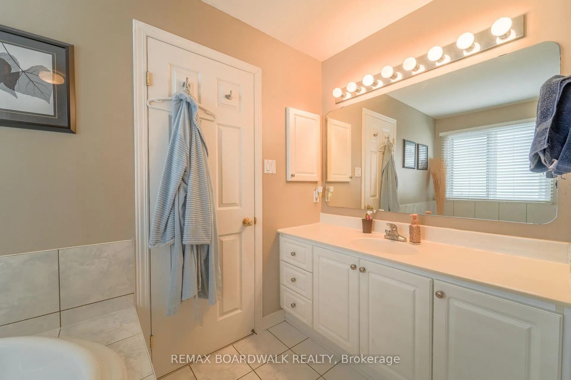Photo 25 of 170 Bridlewood Drive, Ottawa, Kanata - Bridlewood — HOMEH