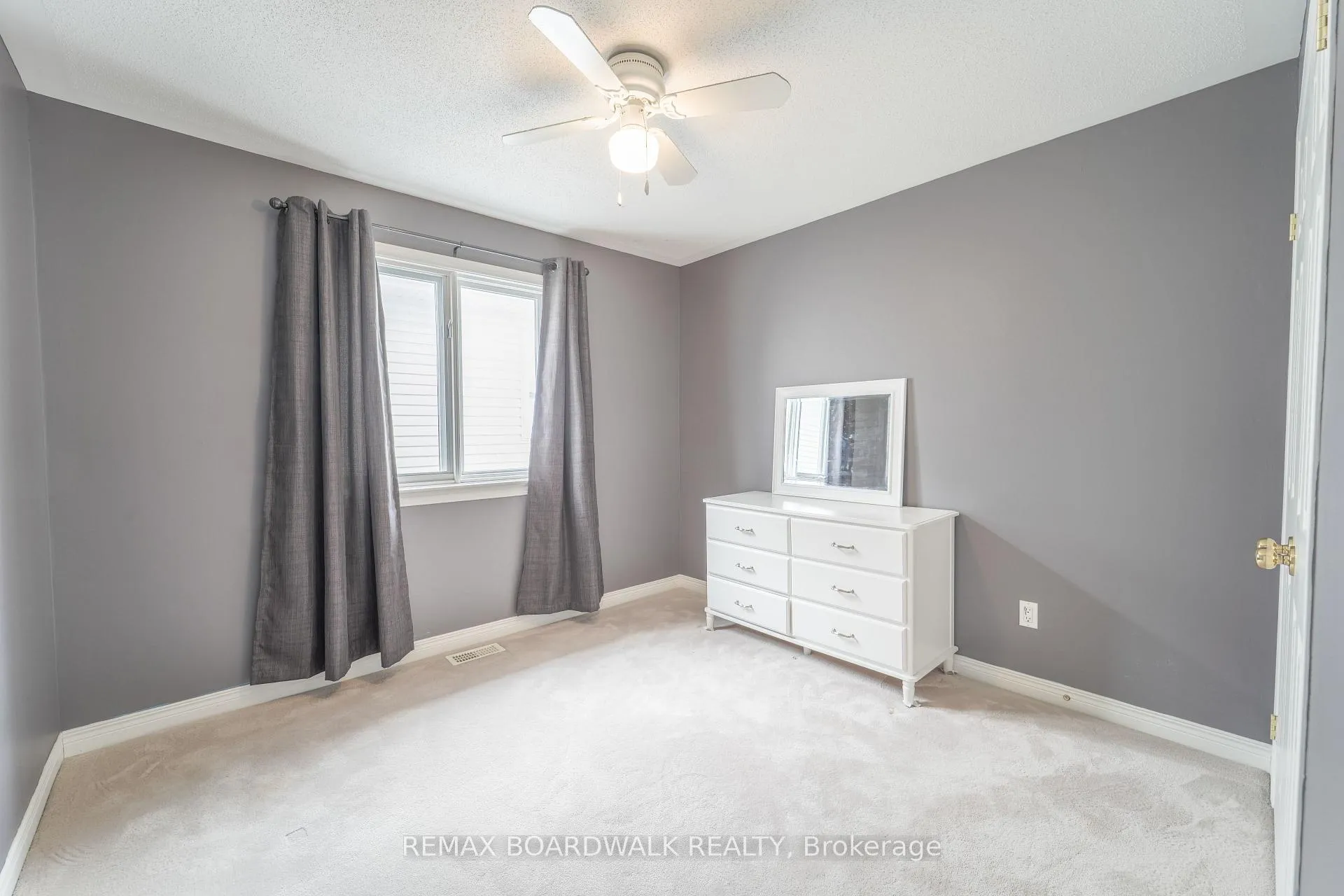 Photo 27 of 170 Bridlewood Drive, Ottawa, Kanata - Bridlewood — HOMEH