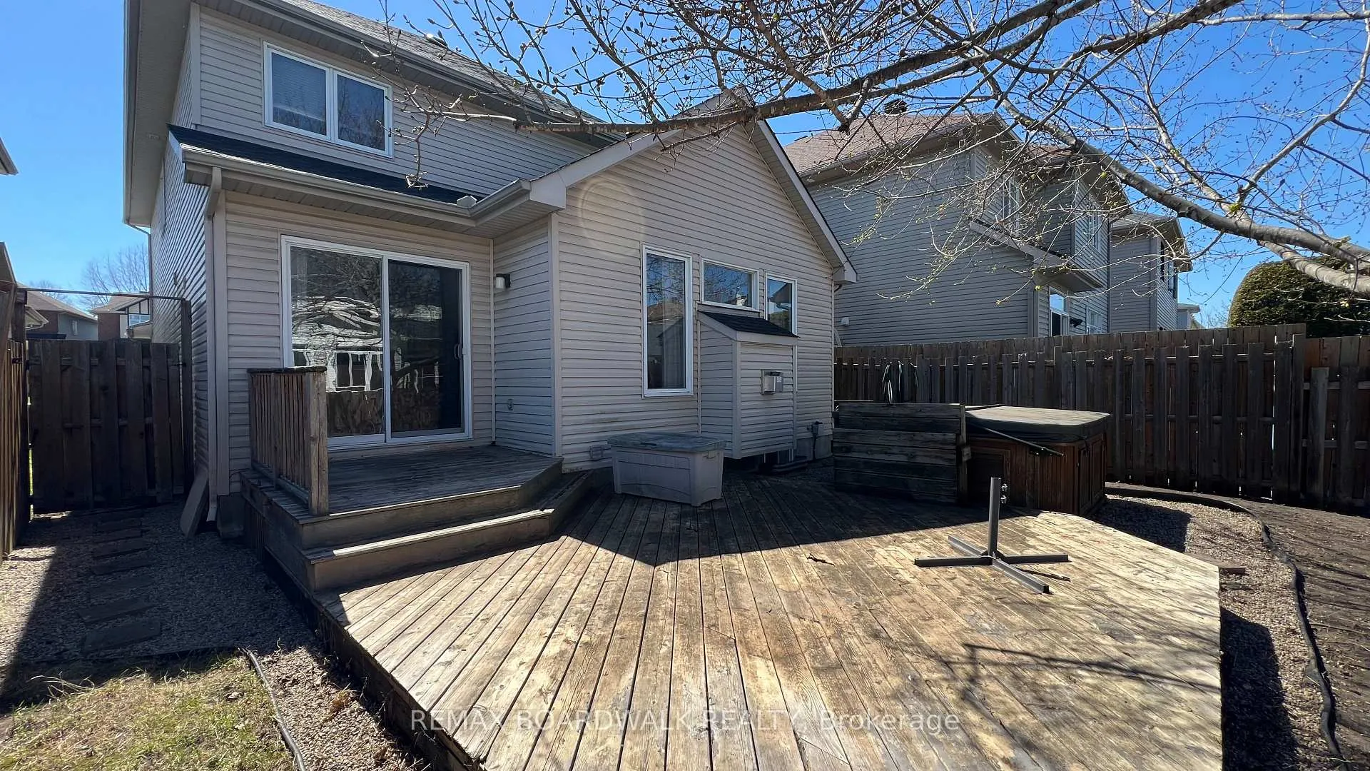 Photo 34 of 170 Bridlewood Drive, Ottawa, Kanata - Bridlewood — HOMEH