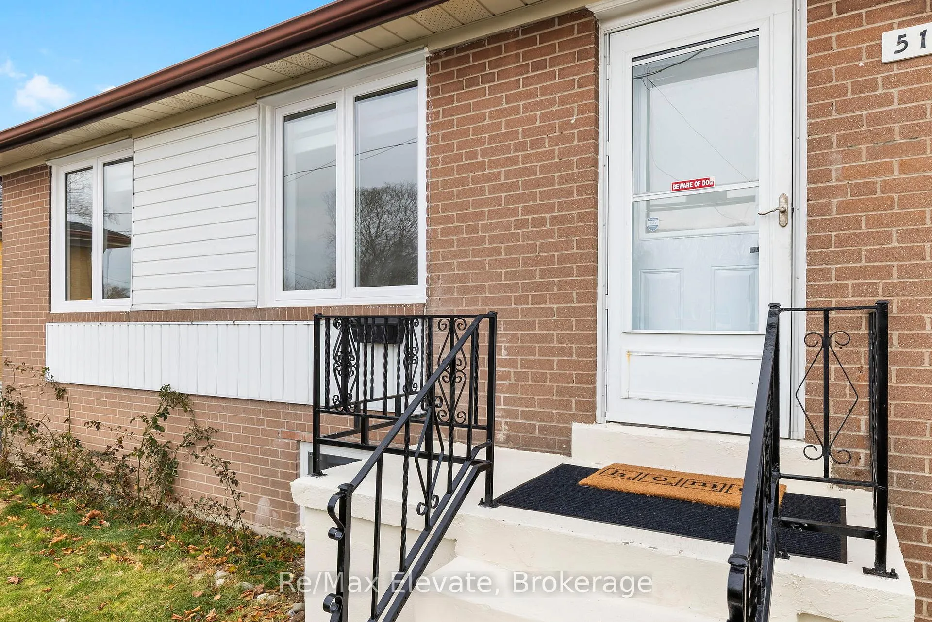 Photo 4 of 513 Monteith Avenue, Oshawa, Lakeview — HOMEH