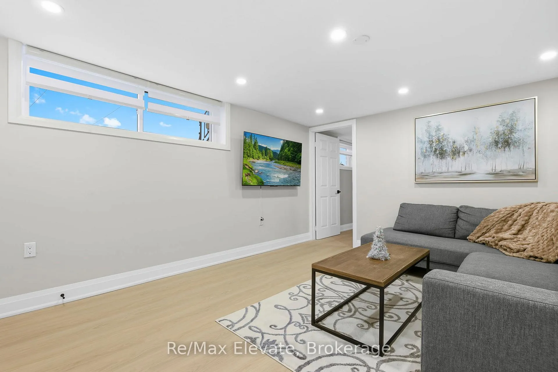 Photo 7 of 513 Monteith Avenue, Oshawa, Lakeview — HOMEH