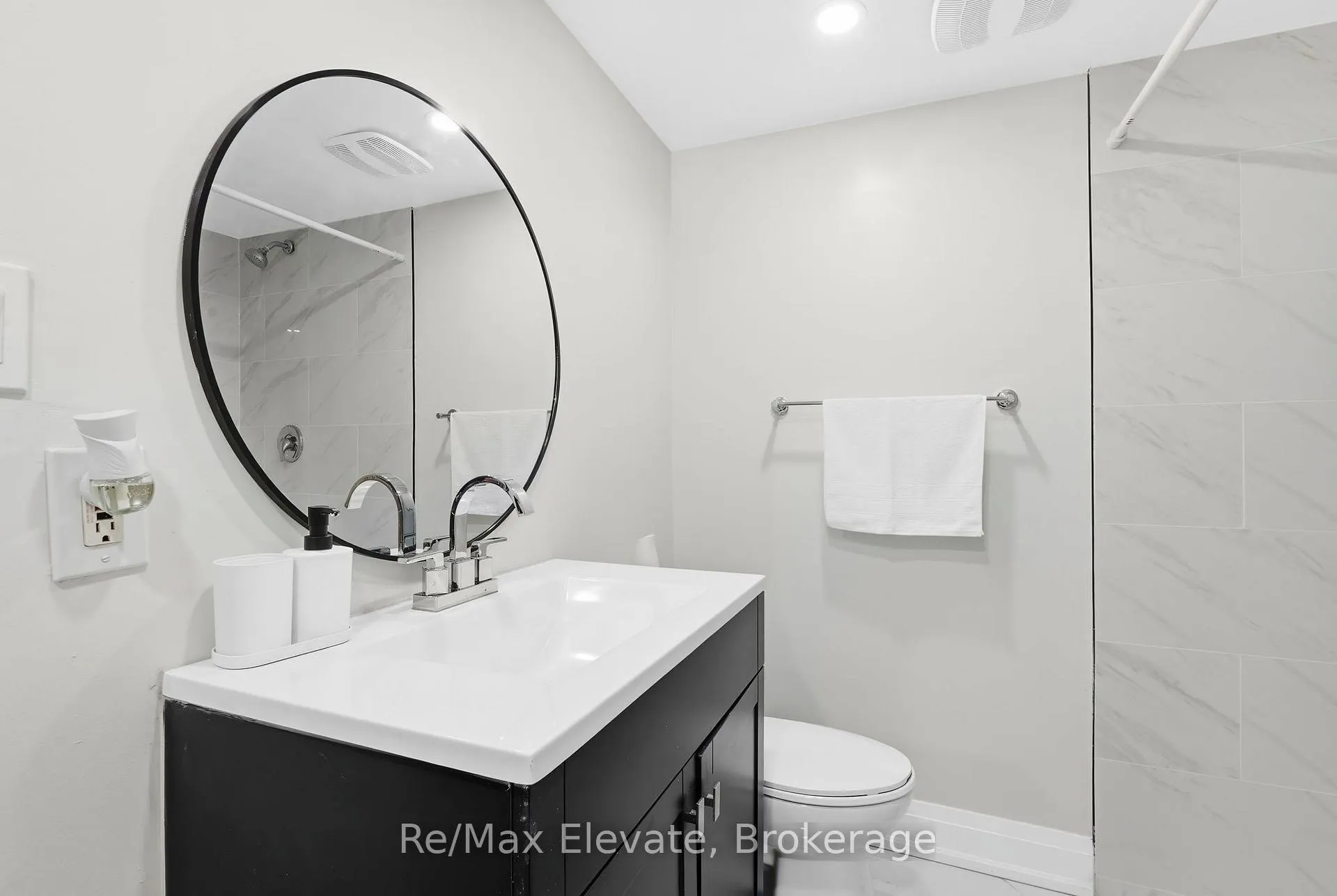 Photo 39 of 513 Monteith Avenue, Oshawa, Lakeview — HOMEH