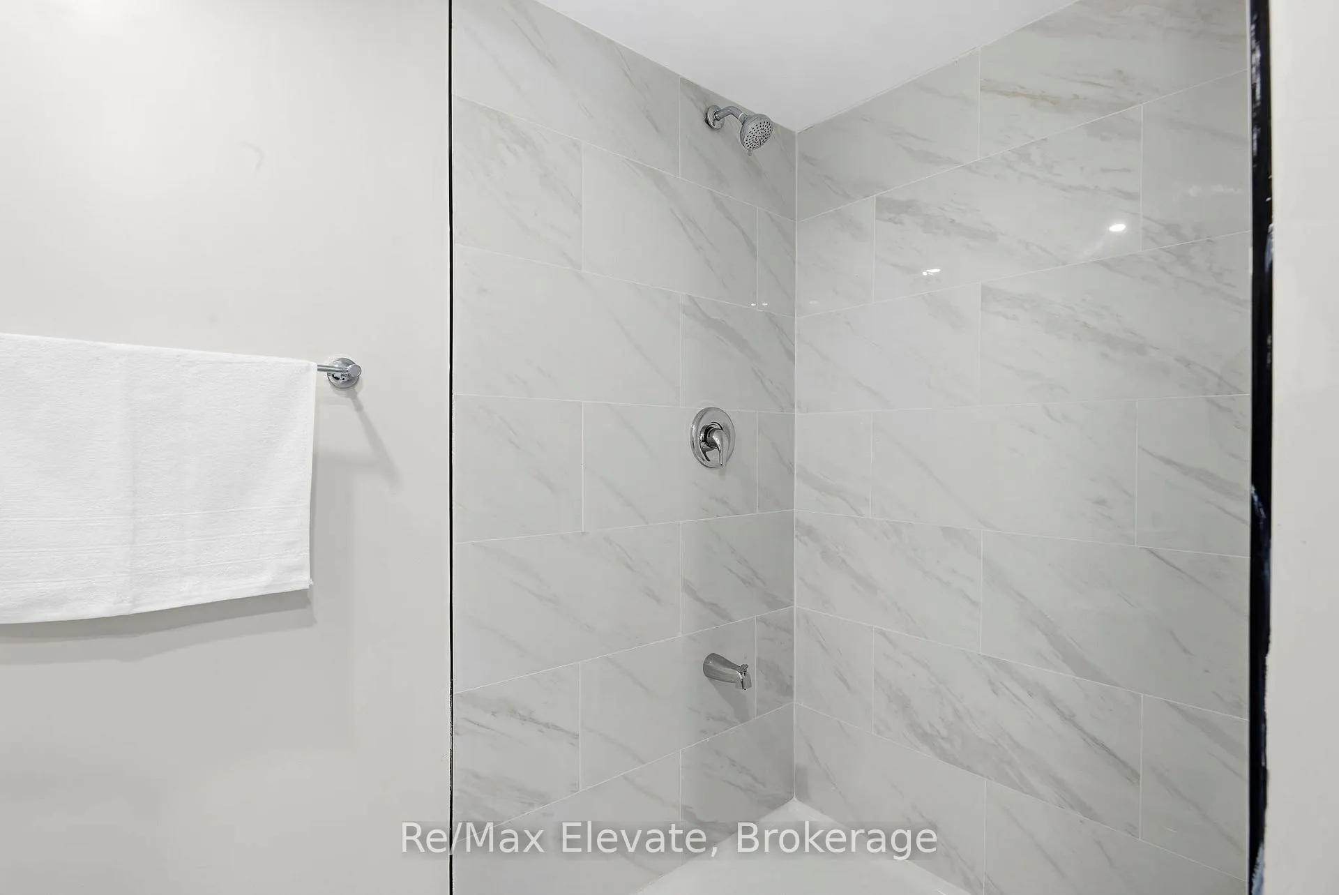 Photo 40 of 513 Monteith Avenue, Oshawa, Lakeview — HOMEH