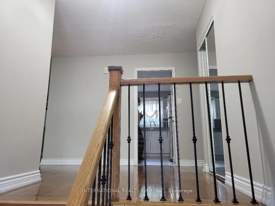 Photo 8 of Unit Main, 189 Rutherford Road N, Brampton, Madoc — HOMEH