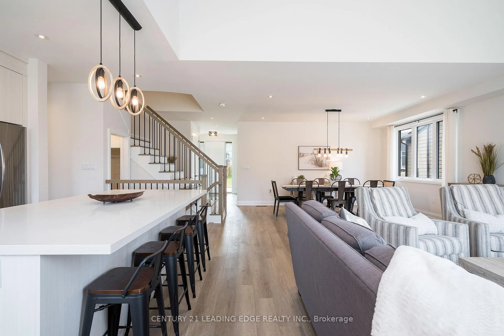 Photo 8 of 102 Reed Way, Blue Mountains — HOMEH