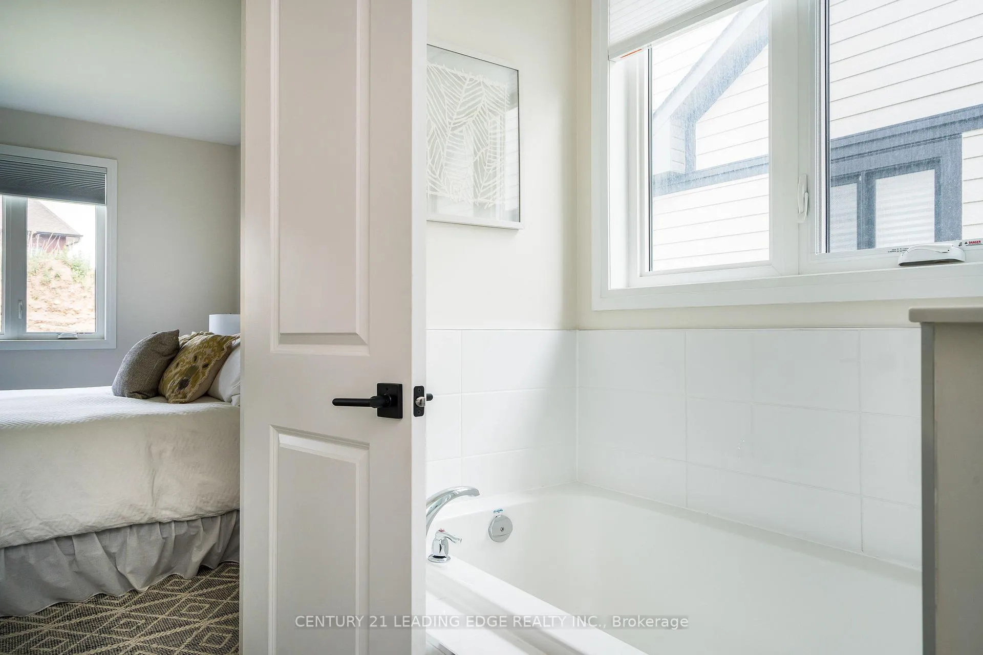 Photo 21 of 102 Reed Way, Blue Mountains — HOMEH