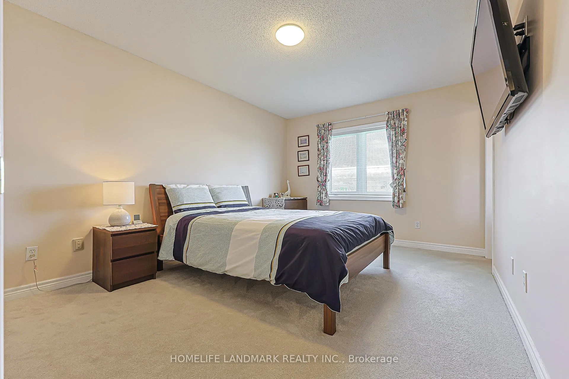 Photo 16 of 81 Eastpine Drive, Markham, Milliken Mills West — HOMEH