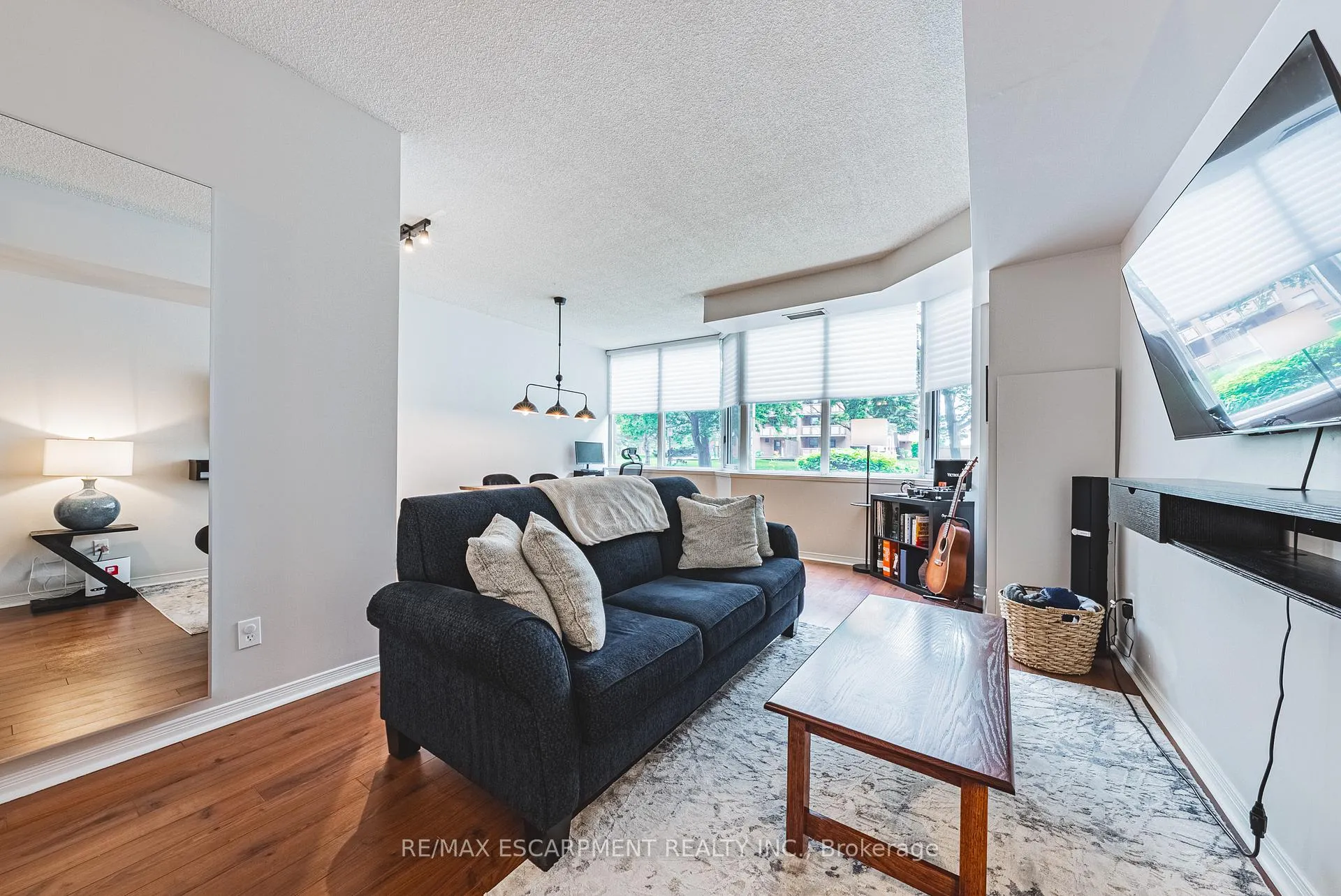 Photo 8 of Unit 103, 180 Limeridge Road W, Hamilton, Rolston — HOMEH