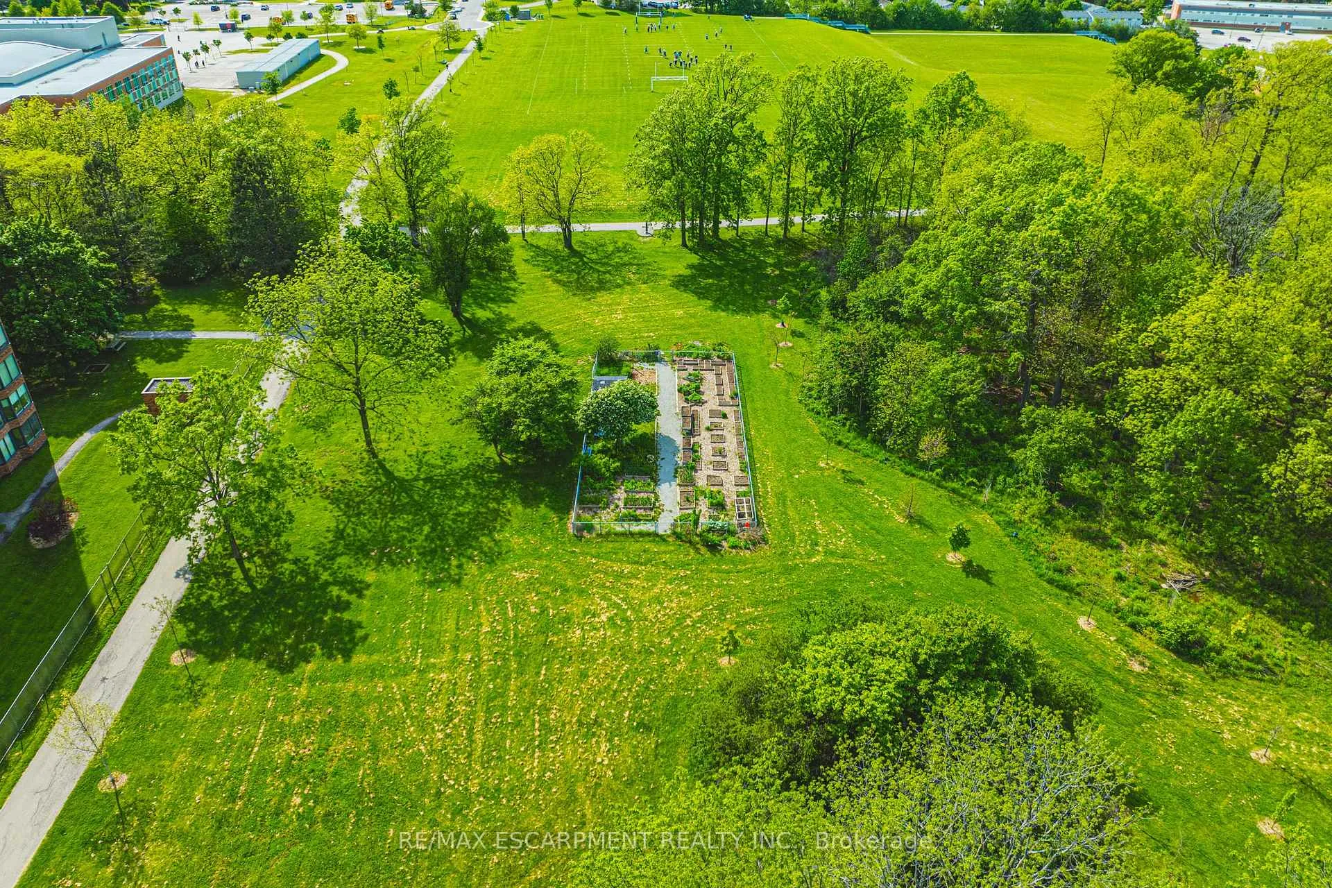 Photo 20 of Unit 103, 180 Limeridge Road W, Hamilton, Rolston — HOMEH