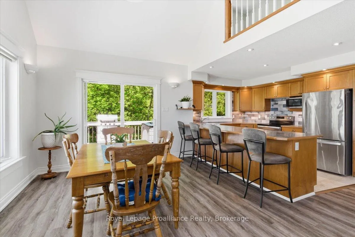Photo 10 of 233 Parkview Road, Prince Edward County, Ameliasburg Ward — HOMEH