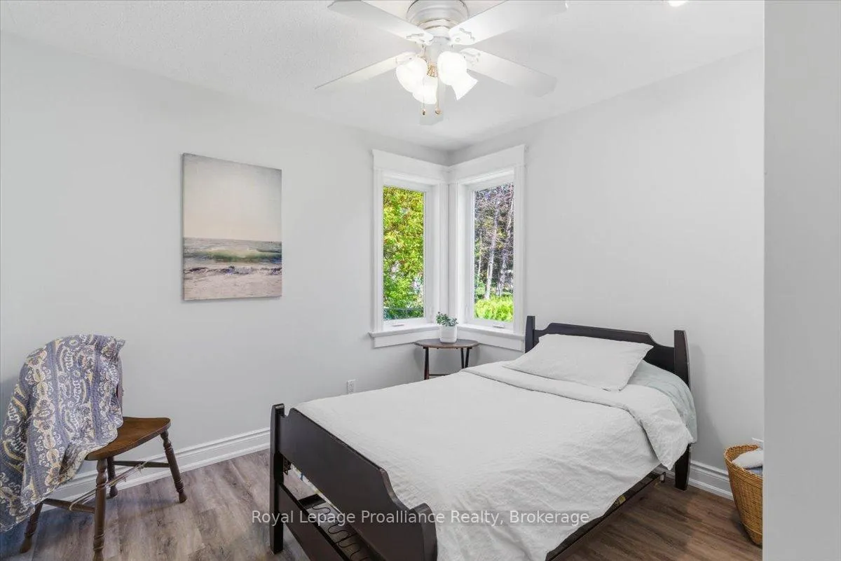 Photo 24 of 233 Parkview Road, Prince Edward County, Ameliasburg Ward — HOMEH