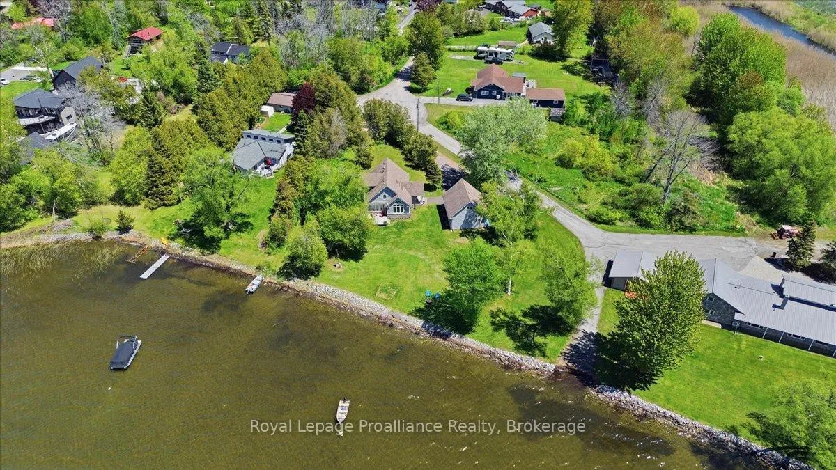 Photo 45 of 233 Parkview Road, Prince Edward County, Ameliasburg Ward — HOMEH