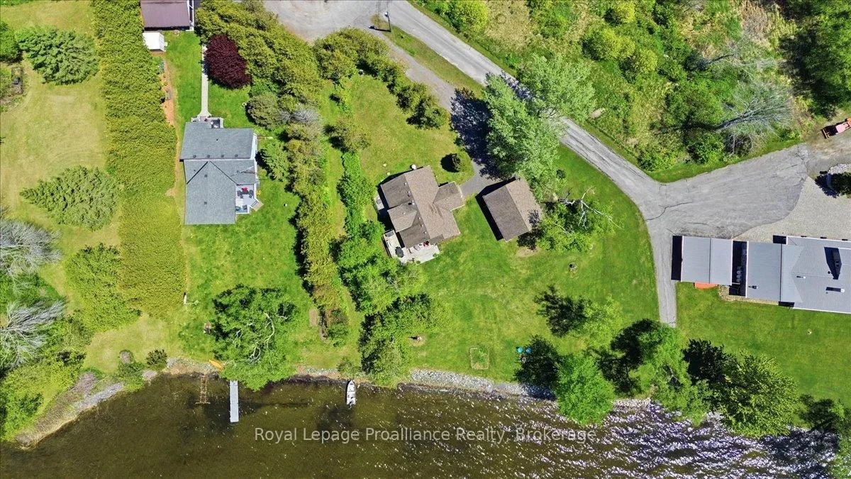 Photo 49 of 233 Parkview Road, Prince Edward County, Ameliasburg Ward — HOMEH