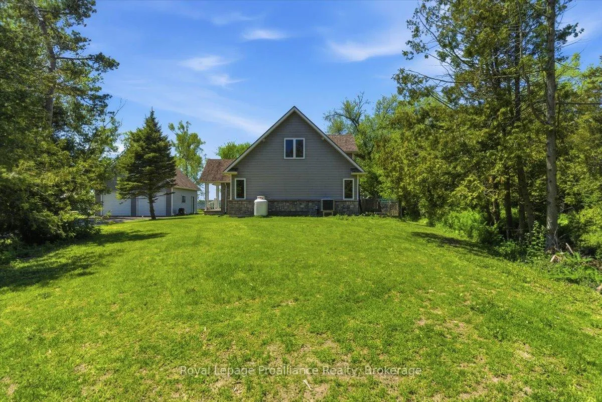 Photo 50 of 233 Parkview Road, Prince Edward County, Ameliasburg Ward — HOMEH