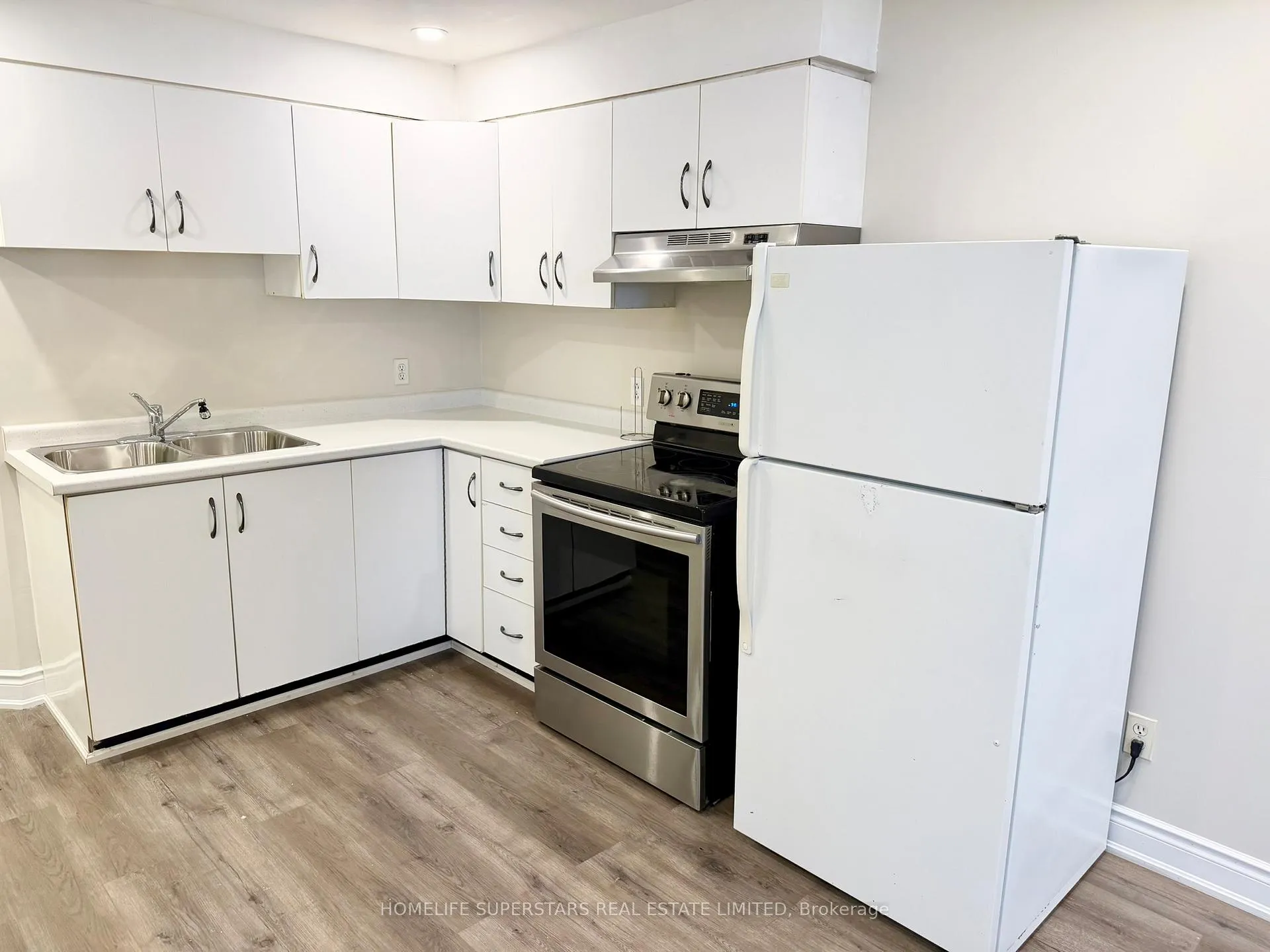 Photo 24 of 172 Rainforest Drive N, Brampton, Sandringham-Wellington — HOMEH