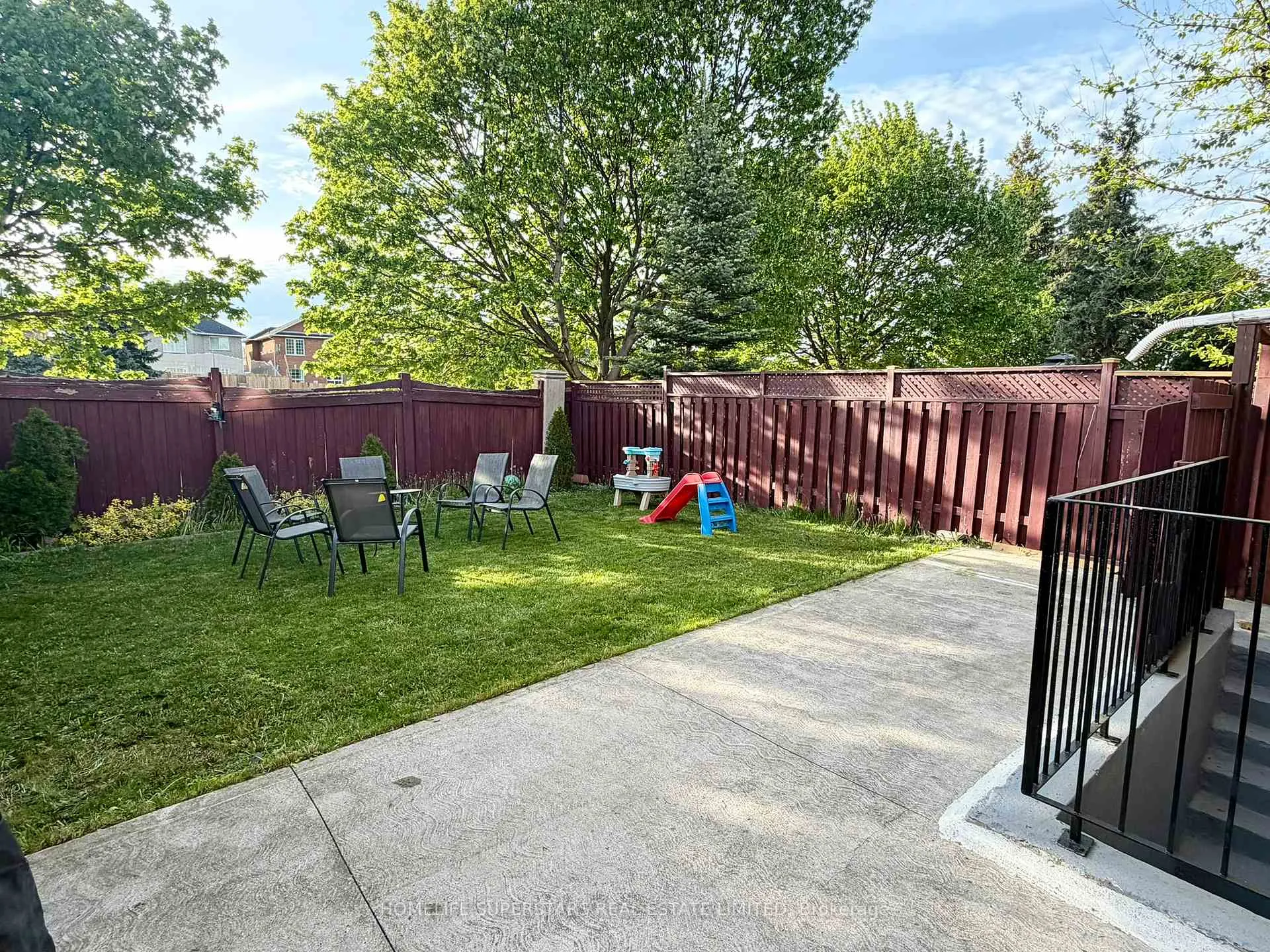 Photo 30 of 172 Rainforest Drive N, Brampton, Sandringham-Wellington — HOMEH