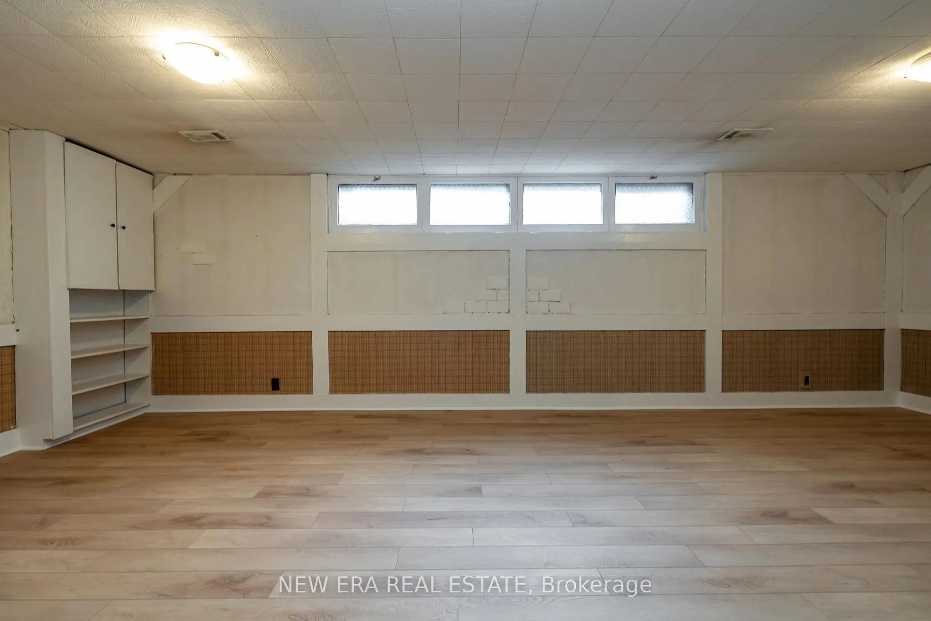 Photo 26 of 1553 Wembury Road, Mississauga, Lorne Park — HOMEH