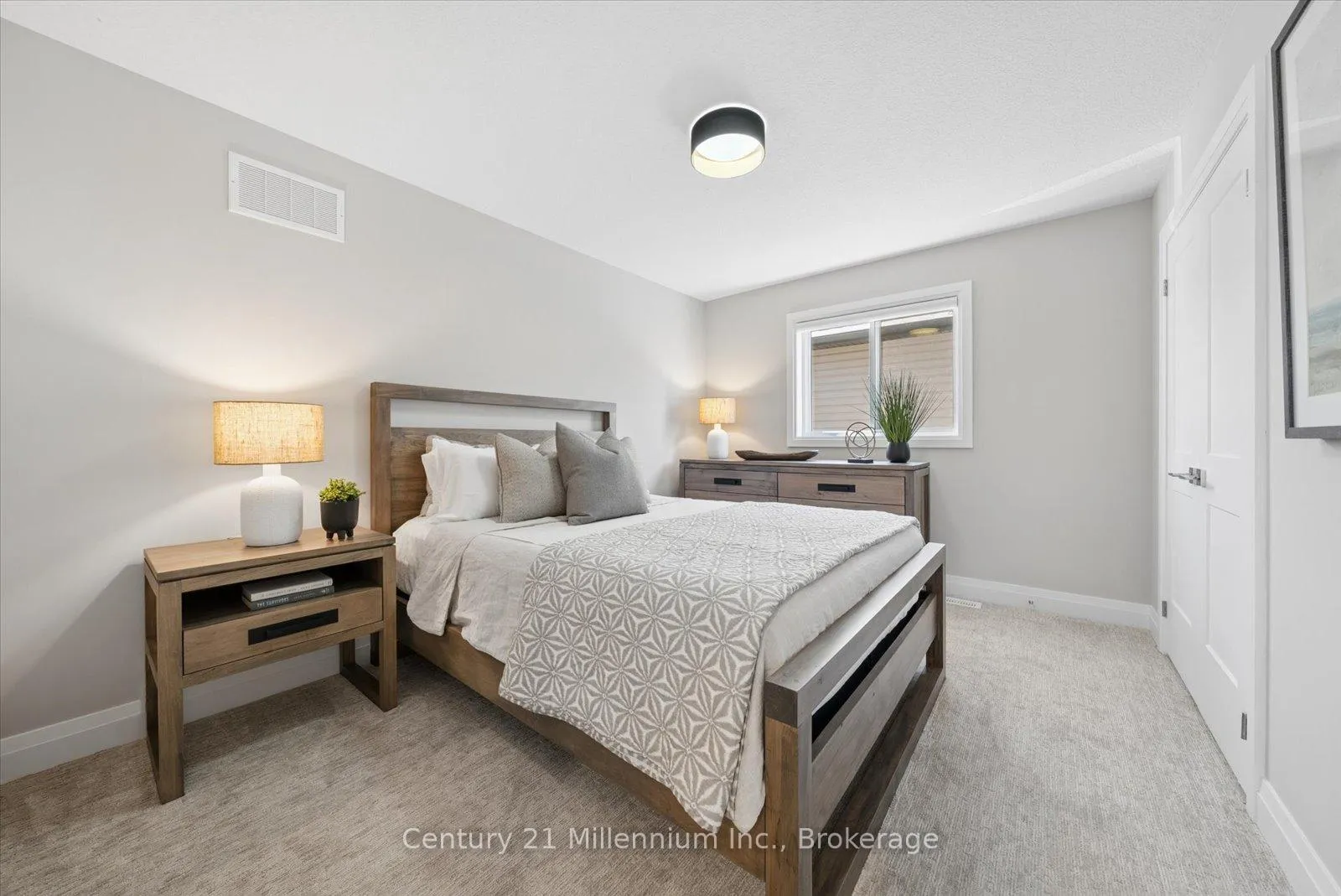 Photo 31 of 54 Maidens Crescent, Collingwood — HOMEH