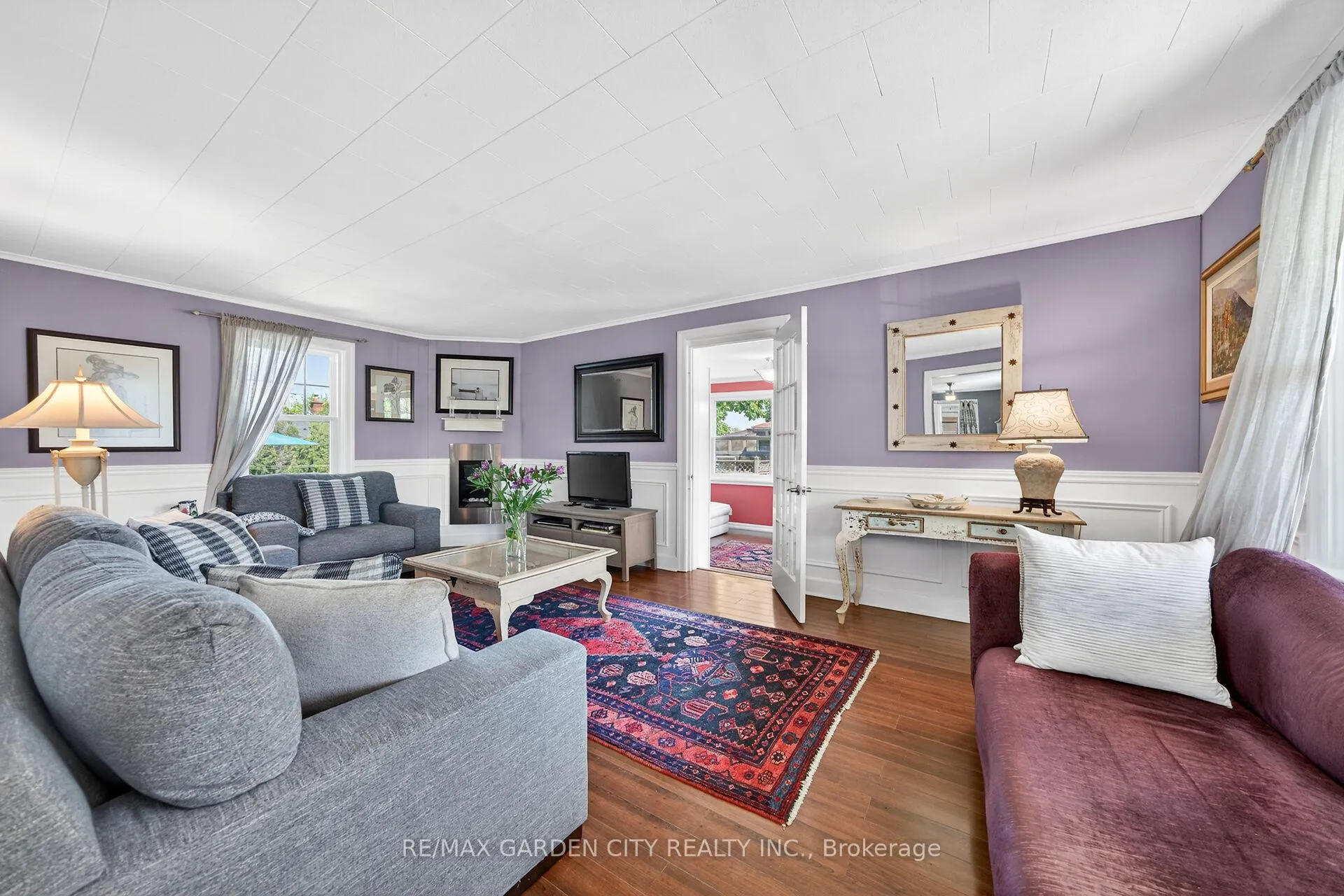 Photo 15 of 439 Murray Street, Grimsby, Grimsby Beach — HOMEH