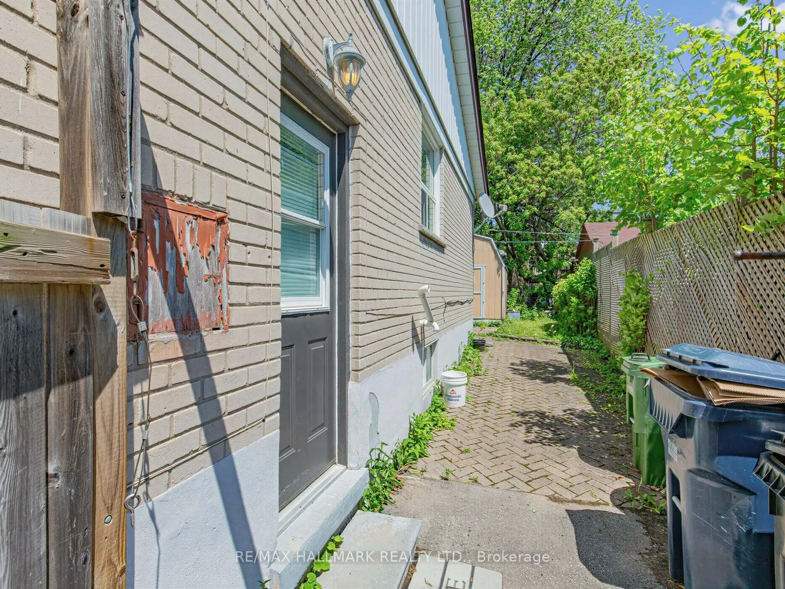 Photo 21 of Unit Bsmnt, 67 Trinnell Boulevard, Scarborough, Clairlea-Birchmount — HOMEH