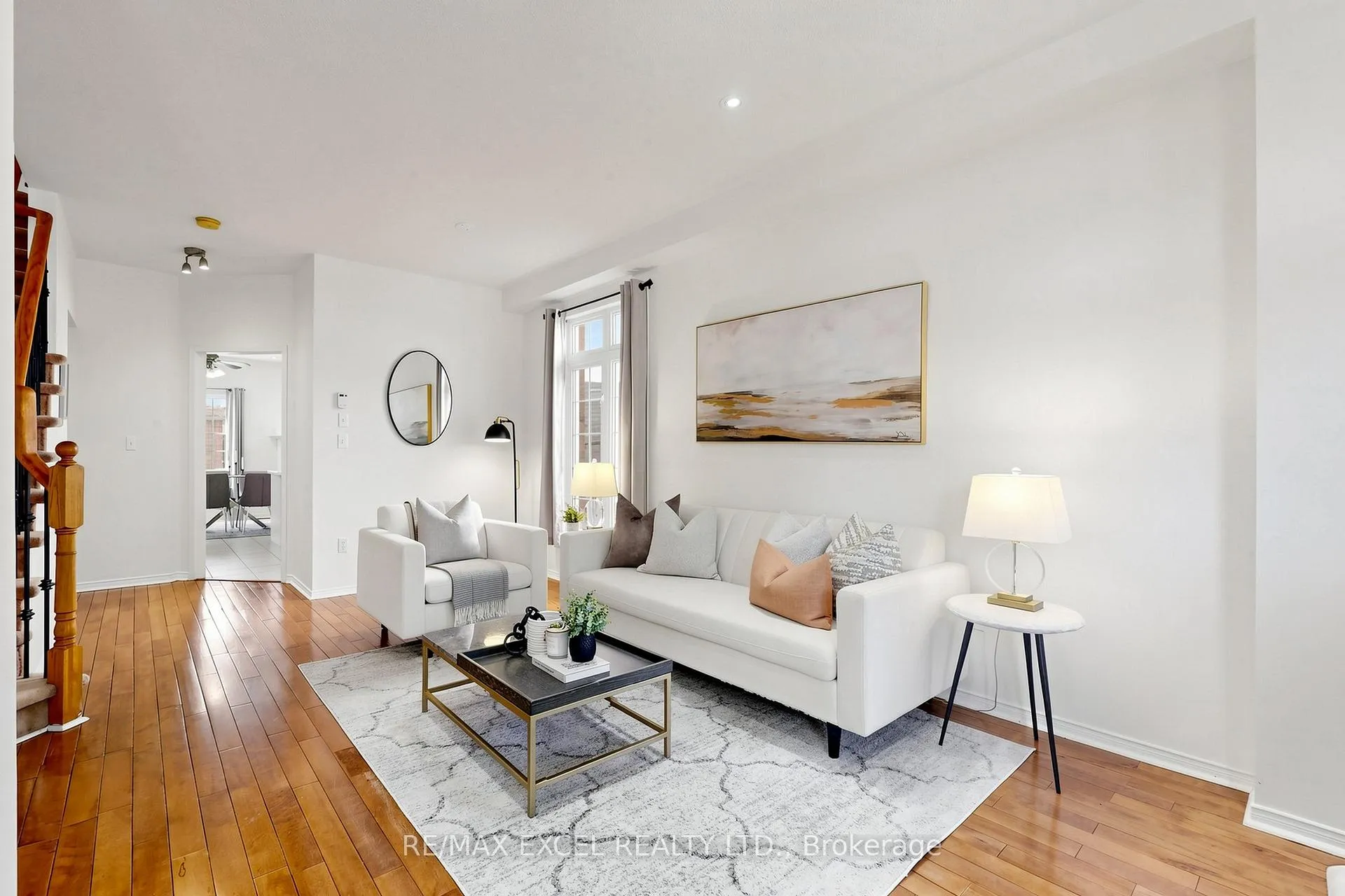 Photo 8 of 63 Rainbow Valley Crescent, Markham, Greensborough — HOMEH