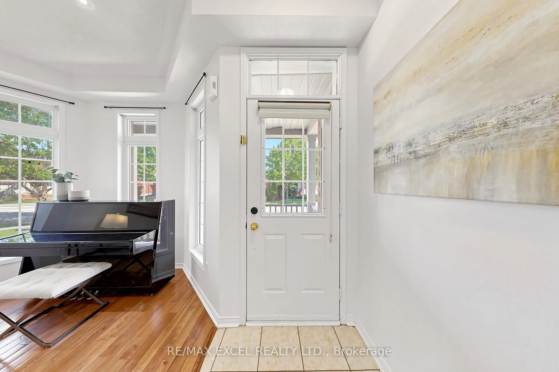 Photo 23 of 63 Rainbow Valley Crescent, Markham, Greensborough — HOMEH
