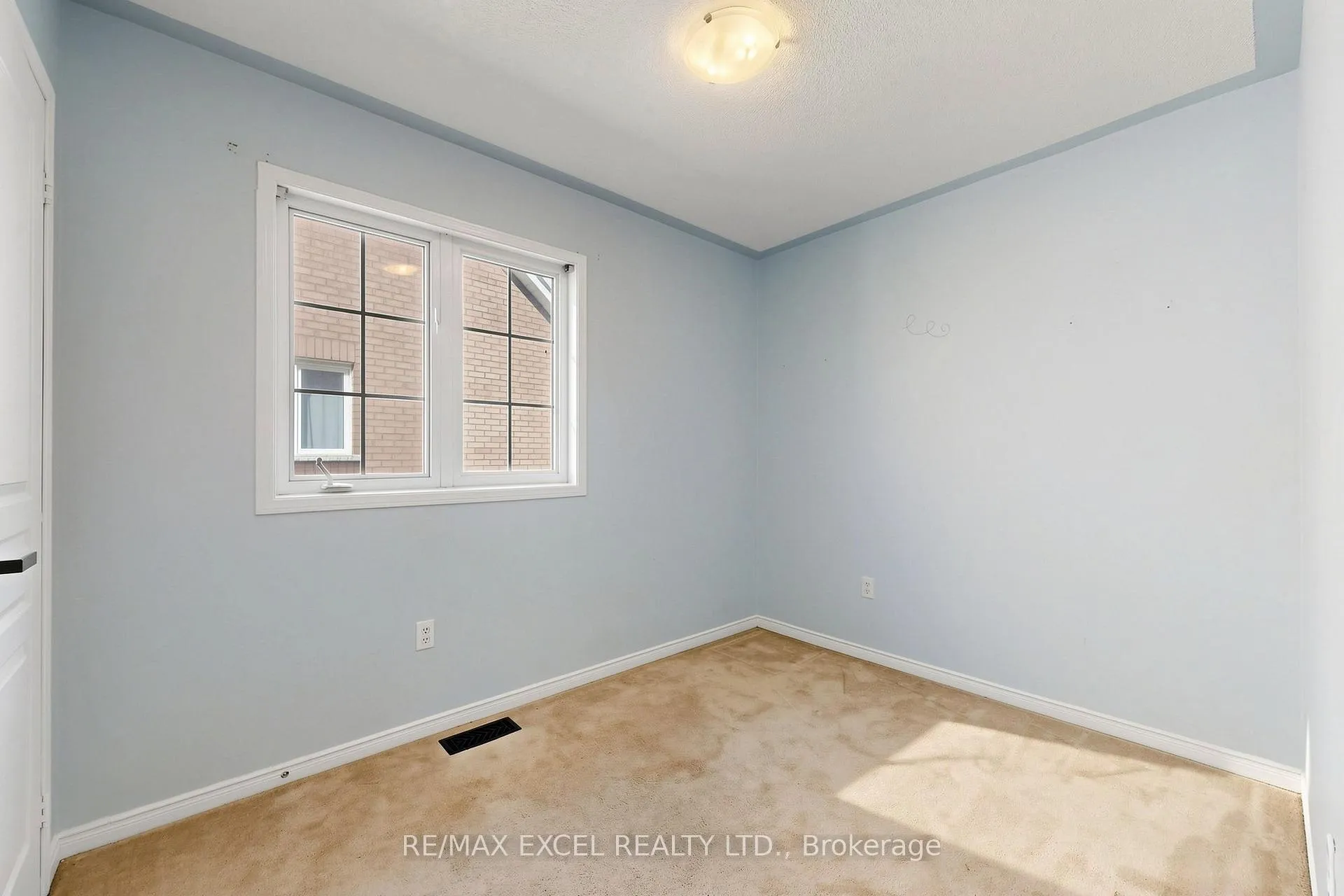 Photo 29 of 63 Rainbow Valley Crescent, Markham, Greensborough — HOMEH