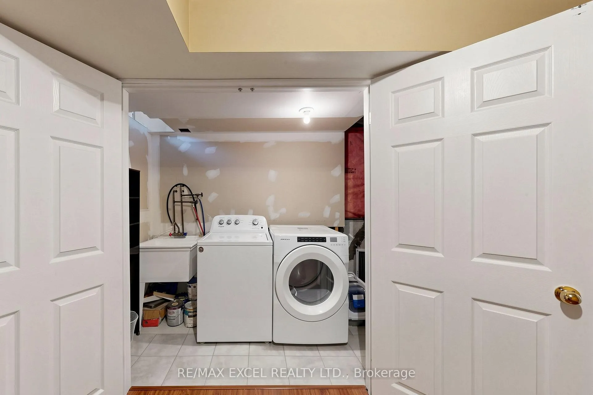 Photo 39 of 63 Rainbow Valley Crescent, Markham, Greensborough — HOMEH