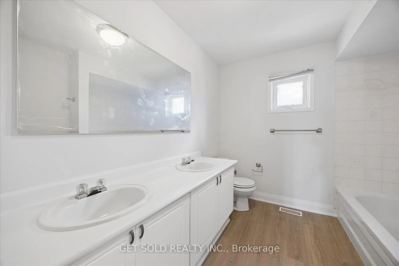 Photo 19 of 10 Howes Street, Ajax, Central West — HOMEH