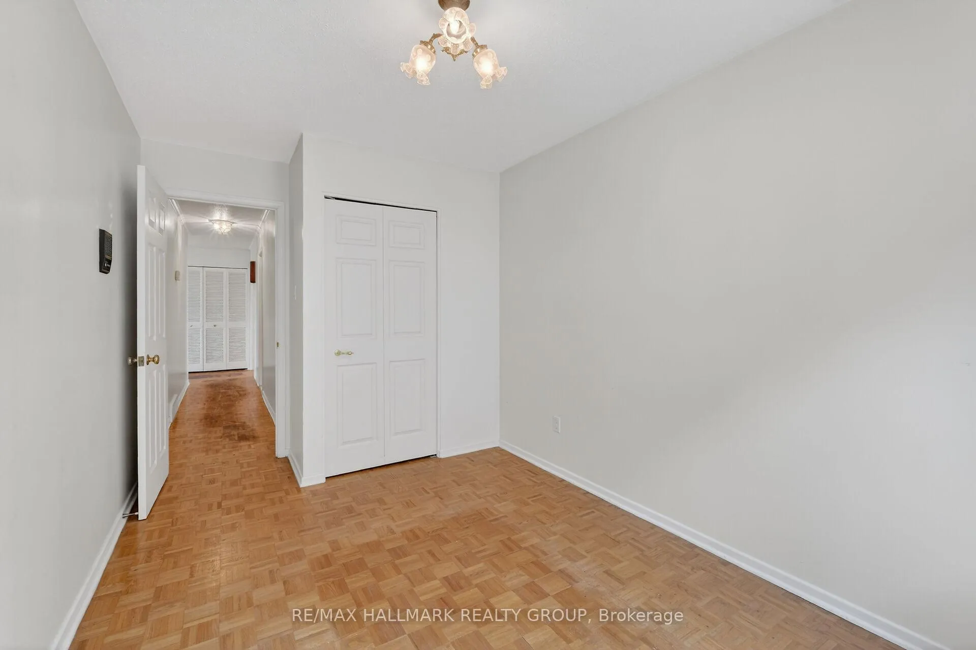 Photo 27 of 2204 Hamelin Crescent, Ottawa, Beacon Hill North — HOMEH
