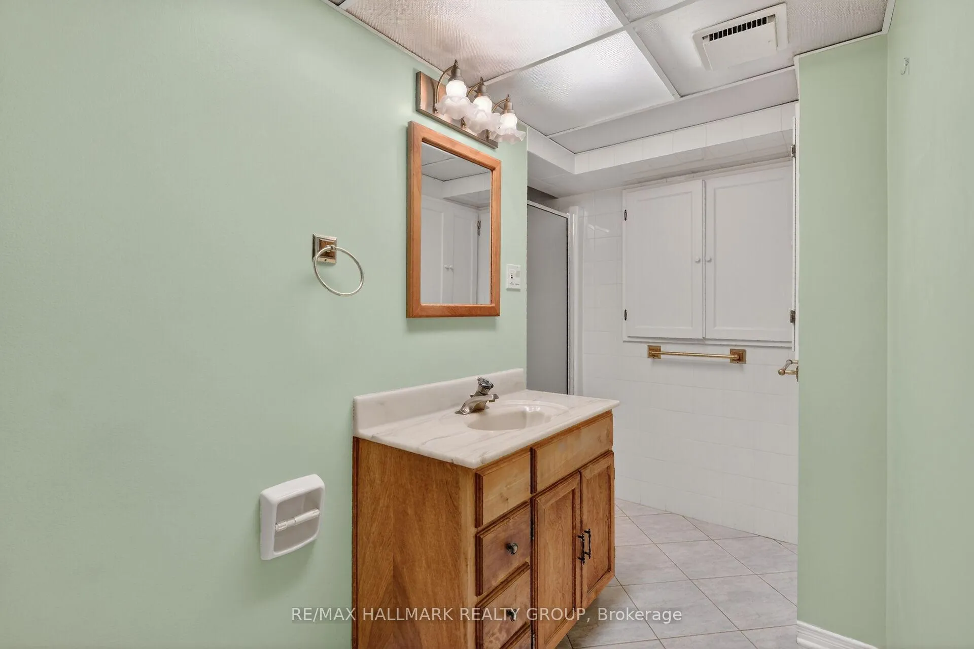 Photo 41 of 2204 Hamelin Crescent, Ottawa, Beacon Hill North — HOMEH