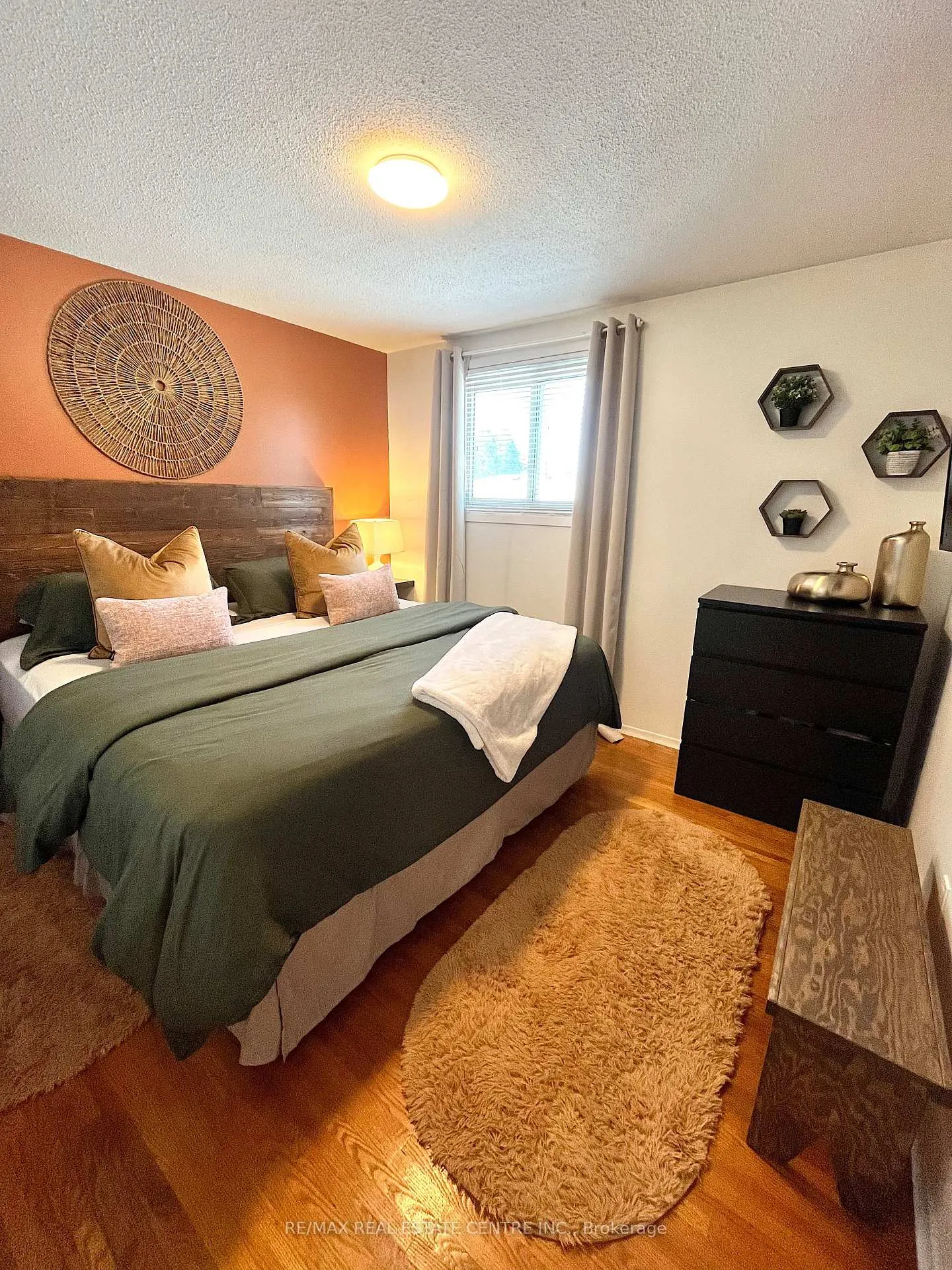 Photo 14 of Unit Upper, 87 Locheed Drive, Hamilton, Lisgar — HOMEH
