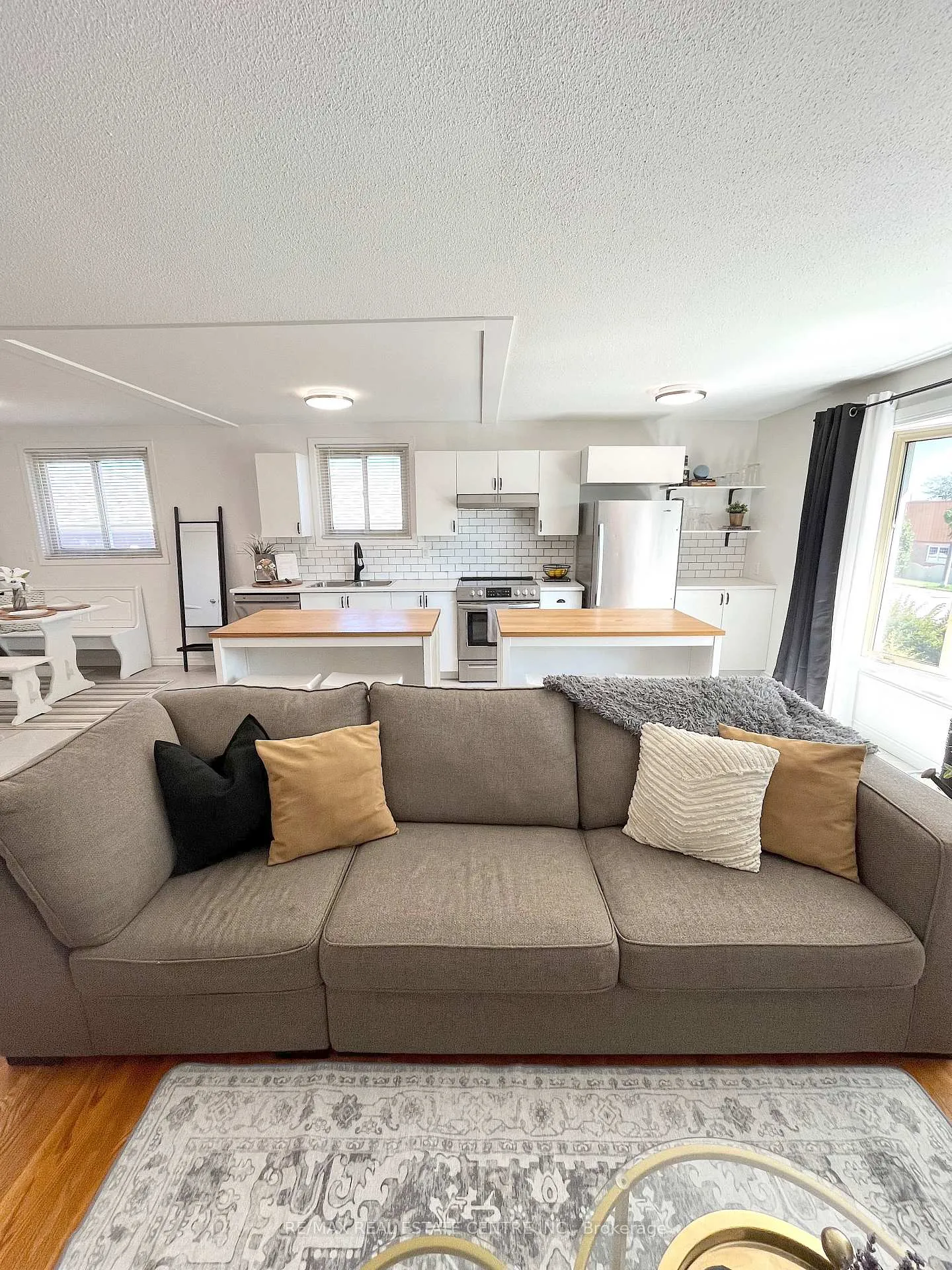 Photo 33 of Unit Upper, 87 Locheed Drive, Hamilton, Lisgar — HOMEH