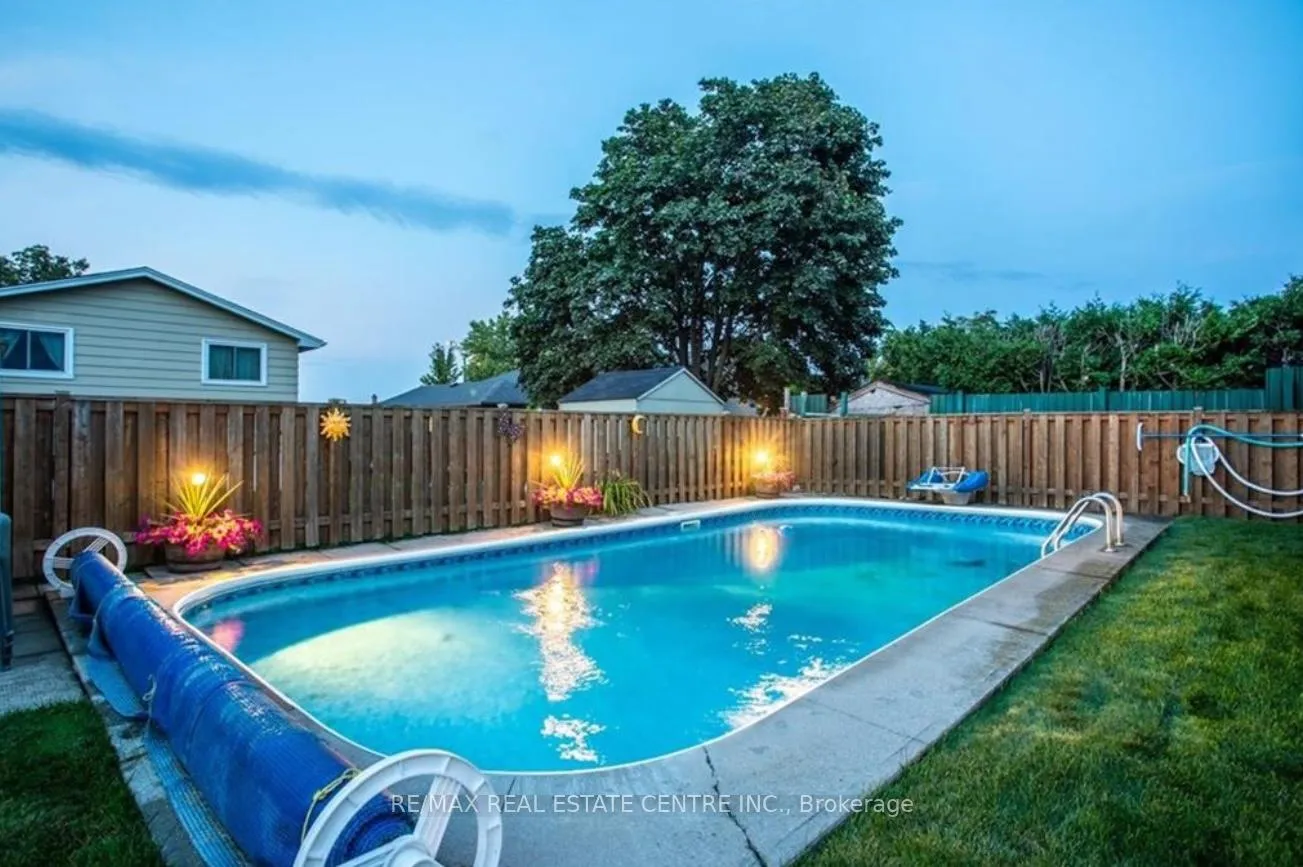 Photo 37 of Unit Upper, 87 Locheed Drive, Hamilton, Lisgar — HOMEH