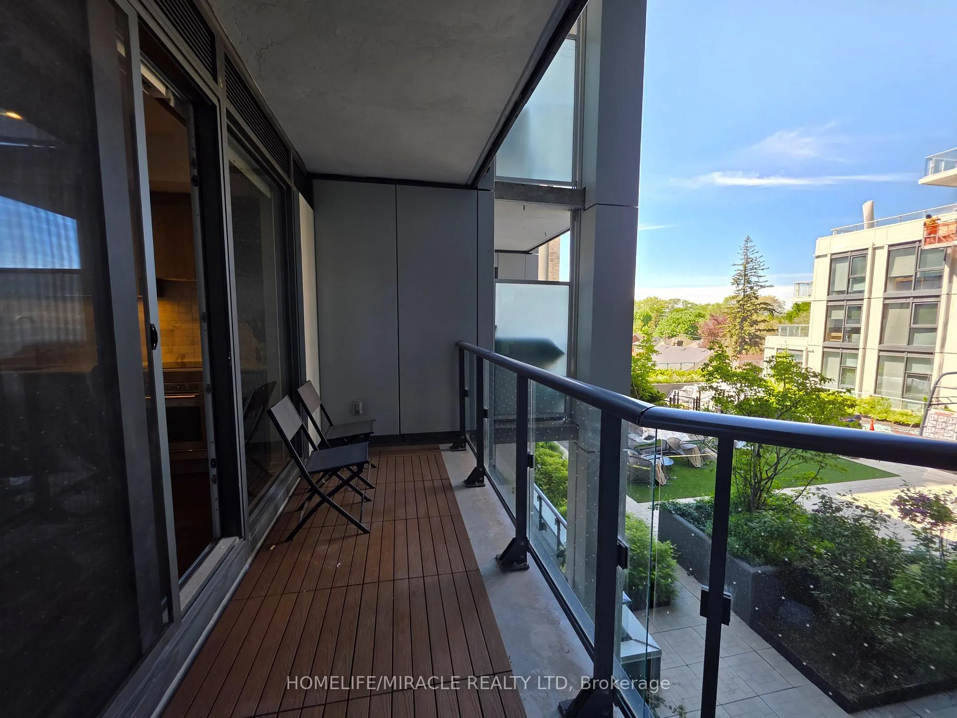 Photo 12 of Unit 341, 2020 Bathurst Street, Toronto, Humewood-Cedarvale — HOMEH
