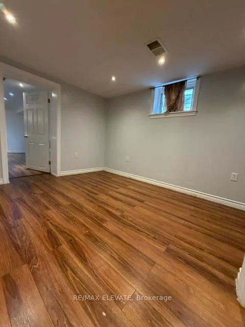 Photo 5 of Unit Basement, 8 Balaclava Drive, Scarborough, Dorset Park — HOMEH