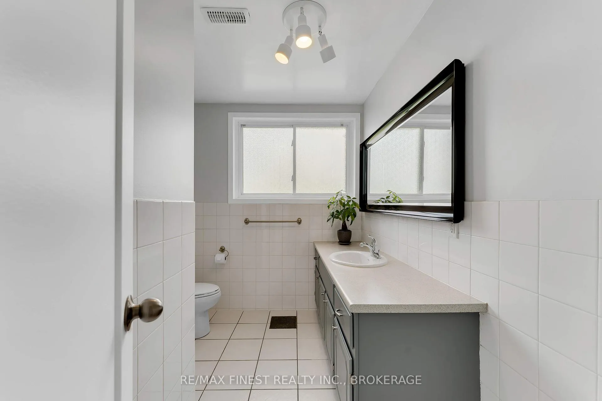 Photo 32 of 3369 Unity Road, Kingston, City North of 401 — HOMEH