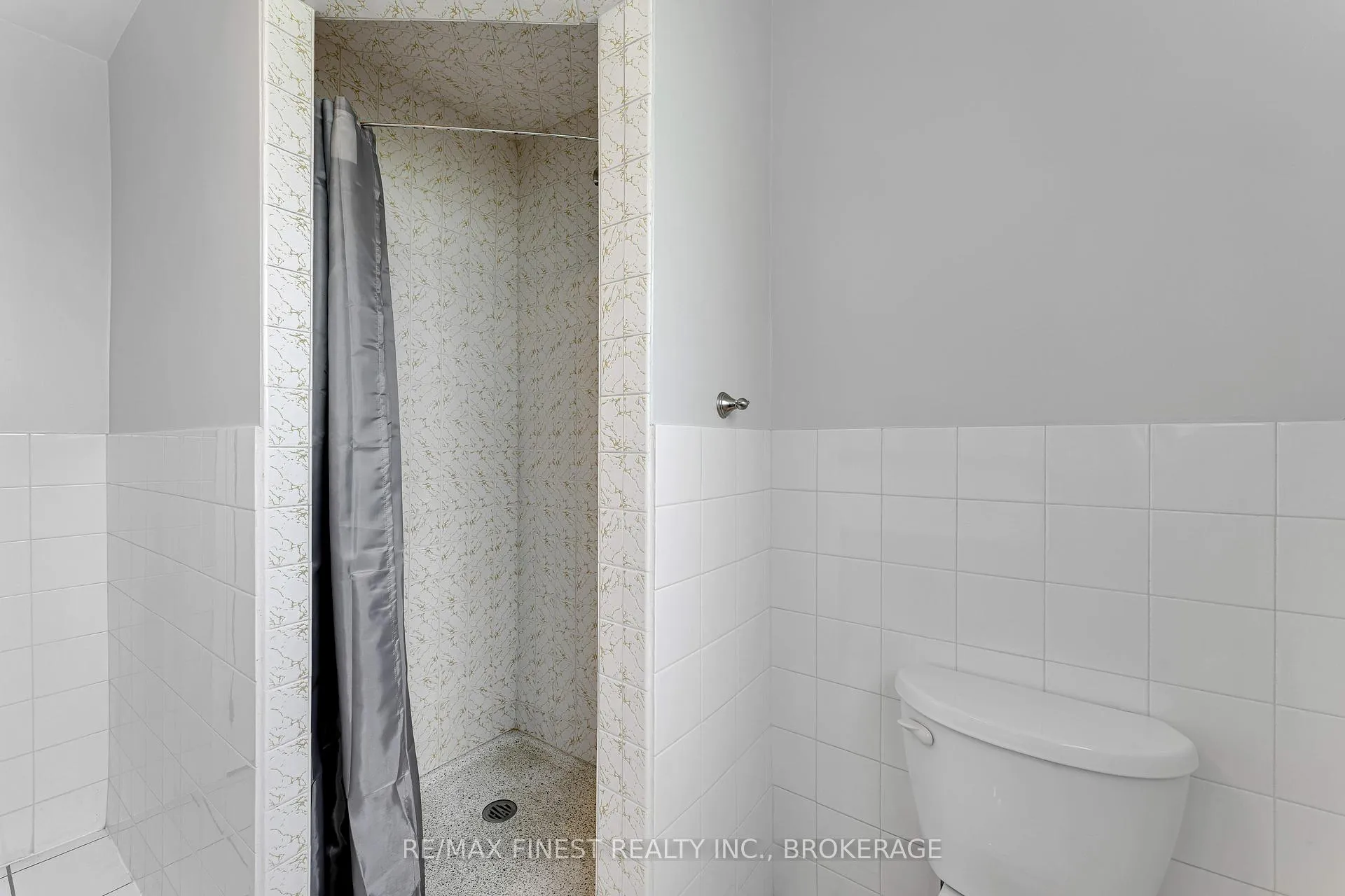 Photo 33 of 3369 Unity Road, Kingston, City North of 401 — HOMEH