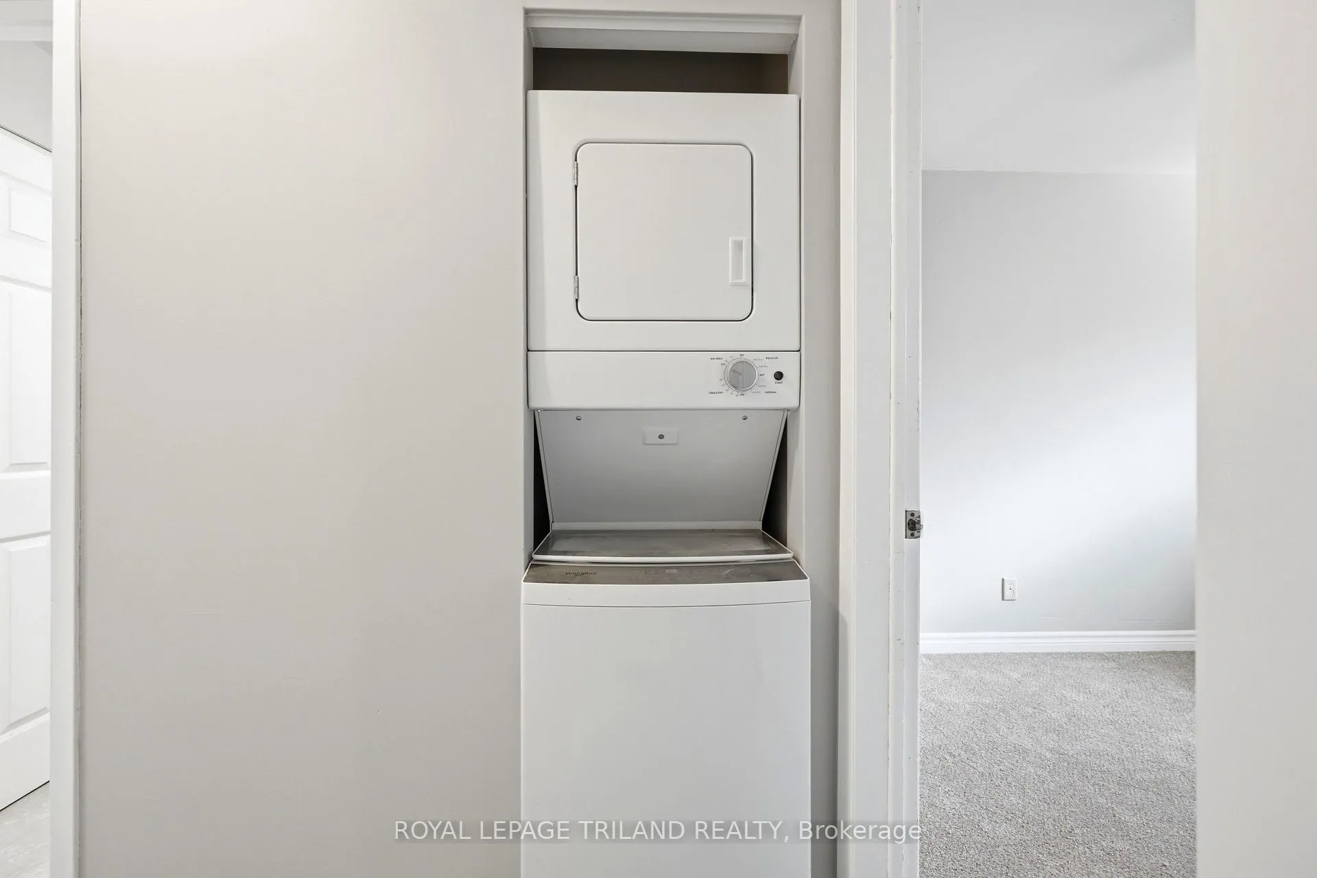 Photo 15 of Unit A, 195B Cedarvale Crescent, Waterloo — HOMEH