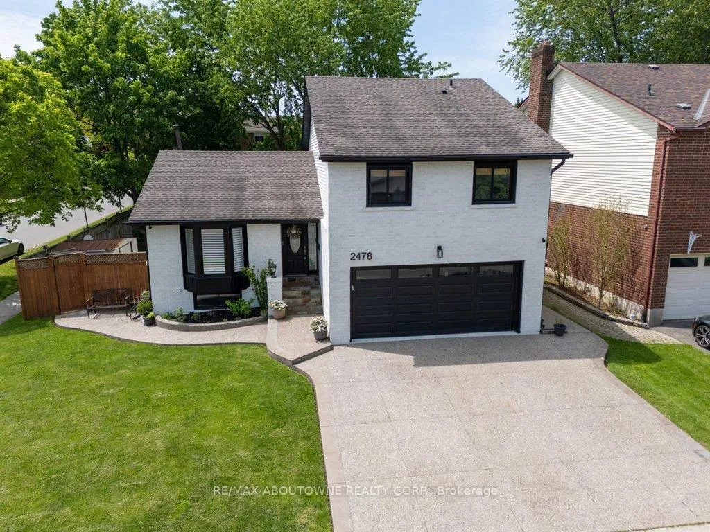 Photo 3 of 2478 Cavendish Drive, Burlington, Brant Hills — HOMEH