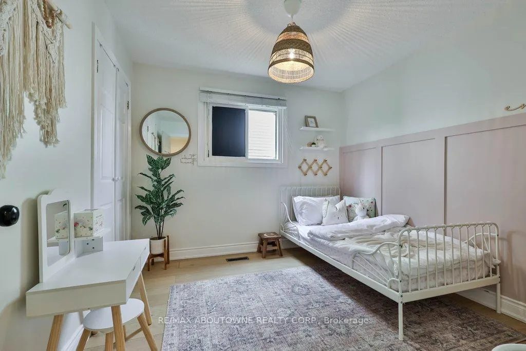 Photo 29 of 2478 Cavendish Drive, Burlington, Brant Hills — HOMEH