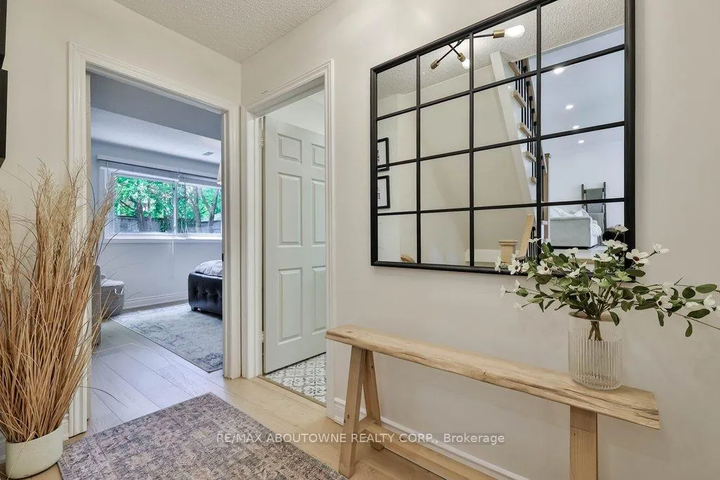 Photo 31 of 2478 Cavendish Drive, Burlington, Brant Hills — HOMEH