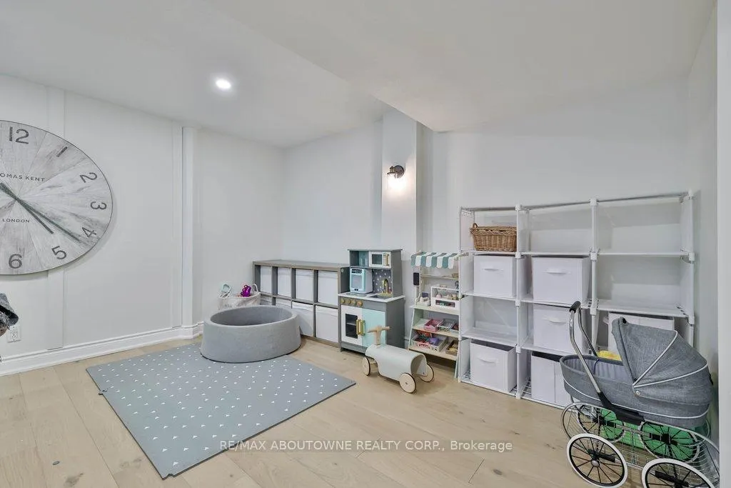 Photo 40 of 2478 Cavendish Drive, Burlington, Brant Hills — HOMEH