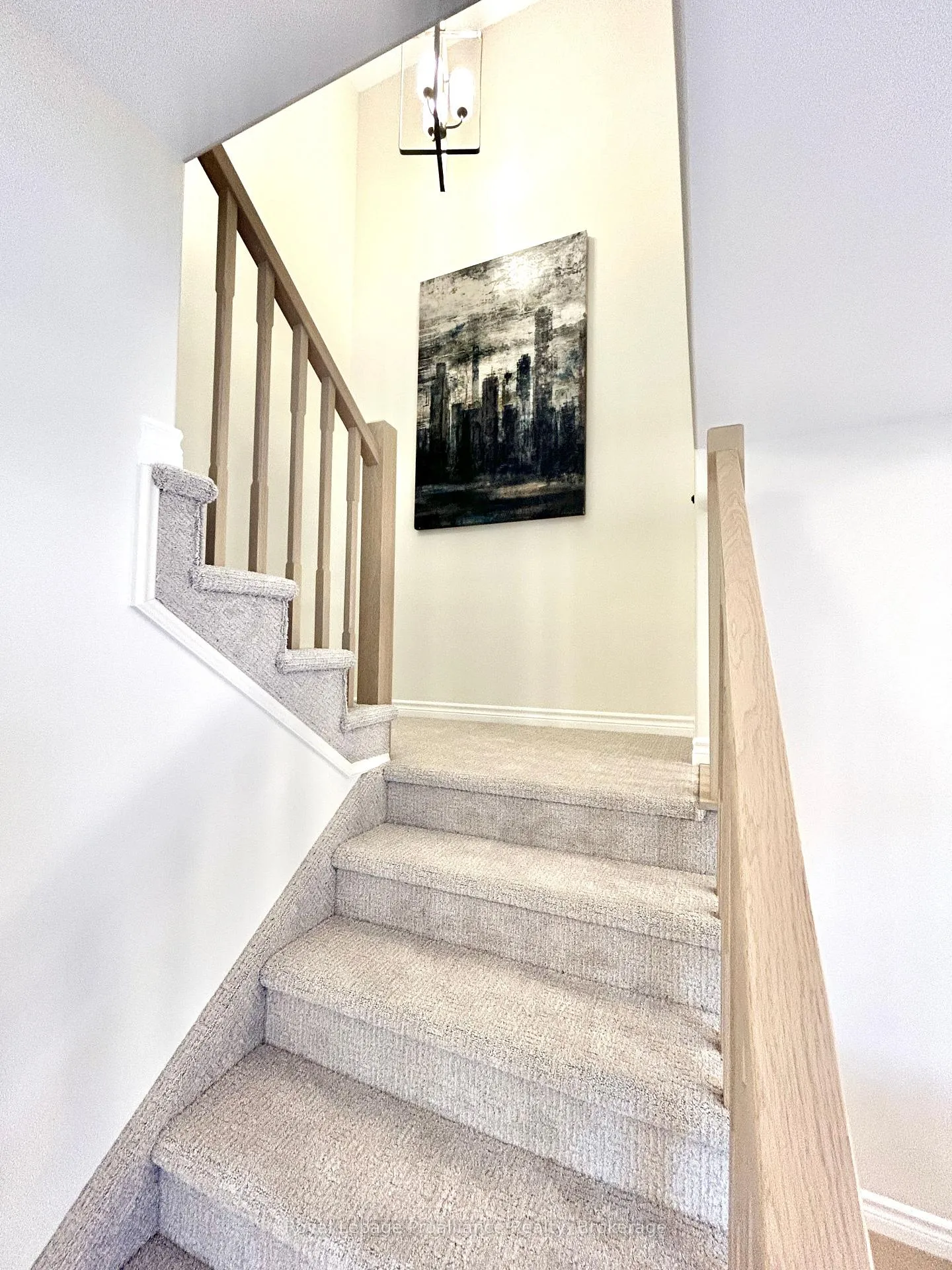 Photo 20 of 91 Athabaska Drive, Belleville, Thurlow Ward — HOMEH